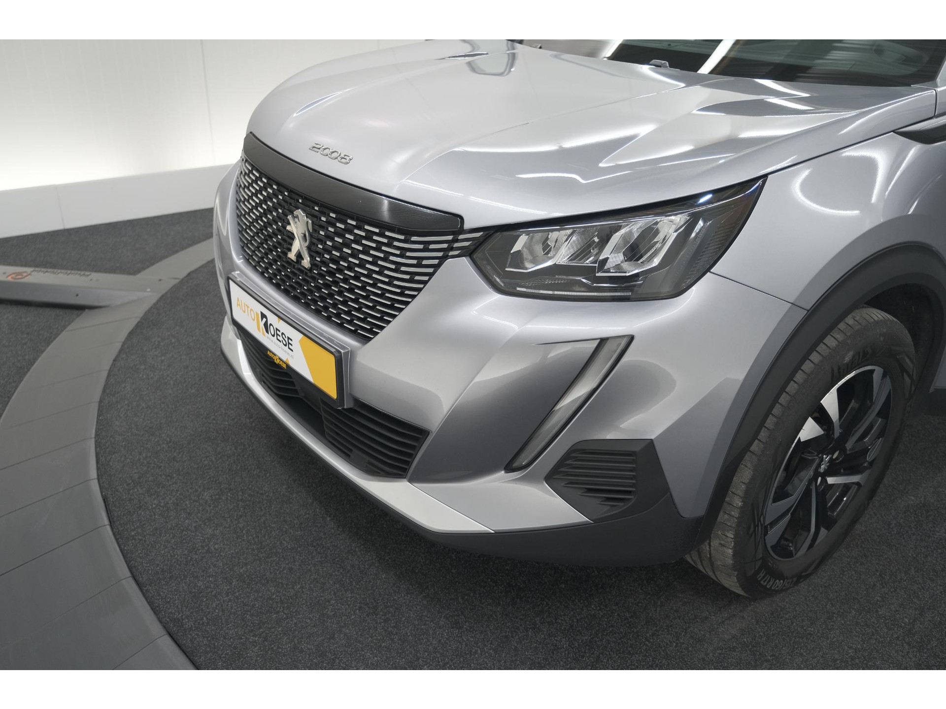 Peugeot 2008 PureTech 130 Allure Pack | Camera | Adaptieve Cruise Control | Apple Carplay | Stoelverwarming