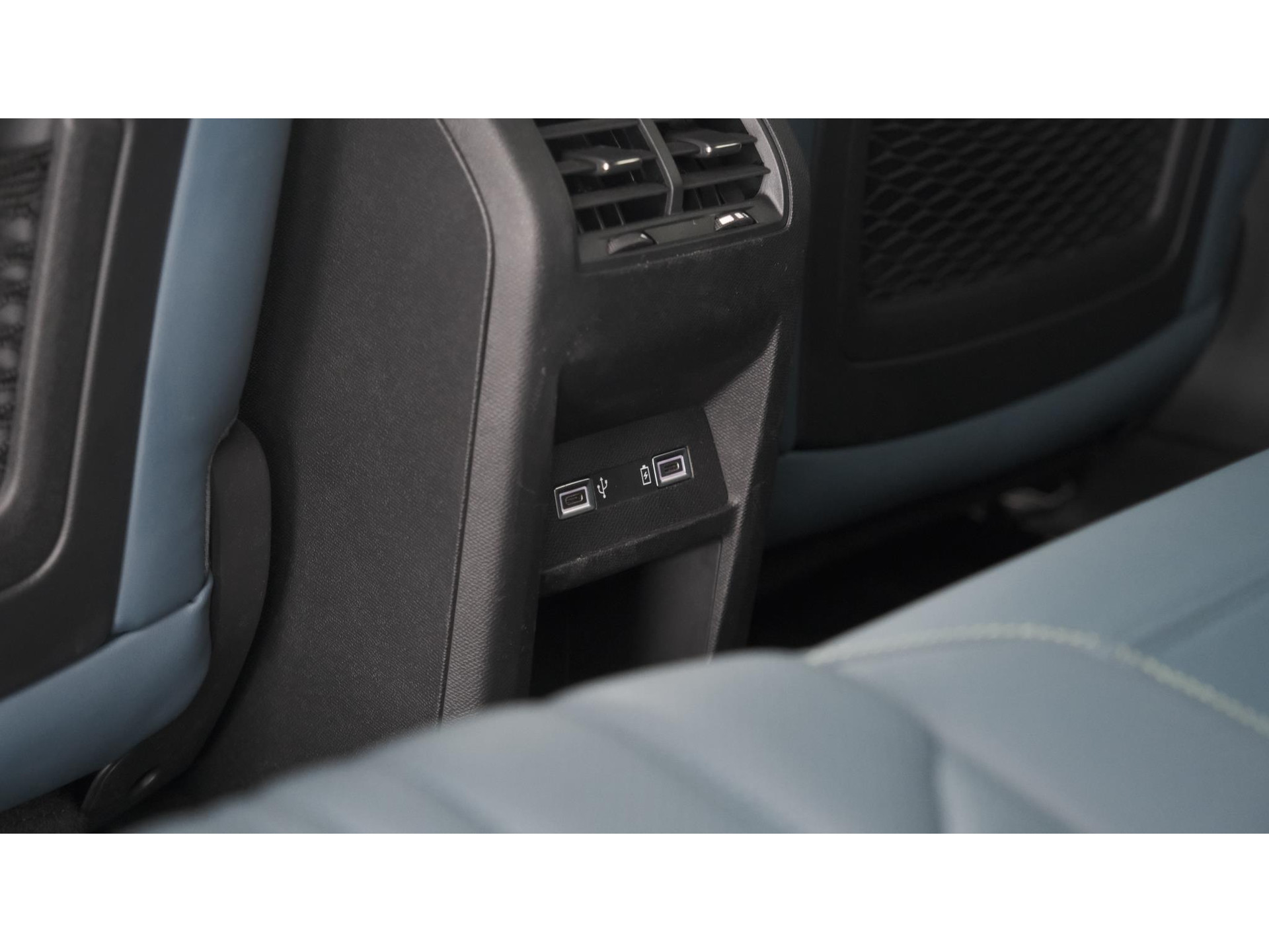 Peugeot 308 PureTech 130 GT Pack Business | Camera | Dodehoekdetectie | Apple Carplay