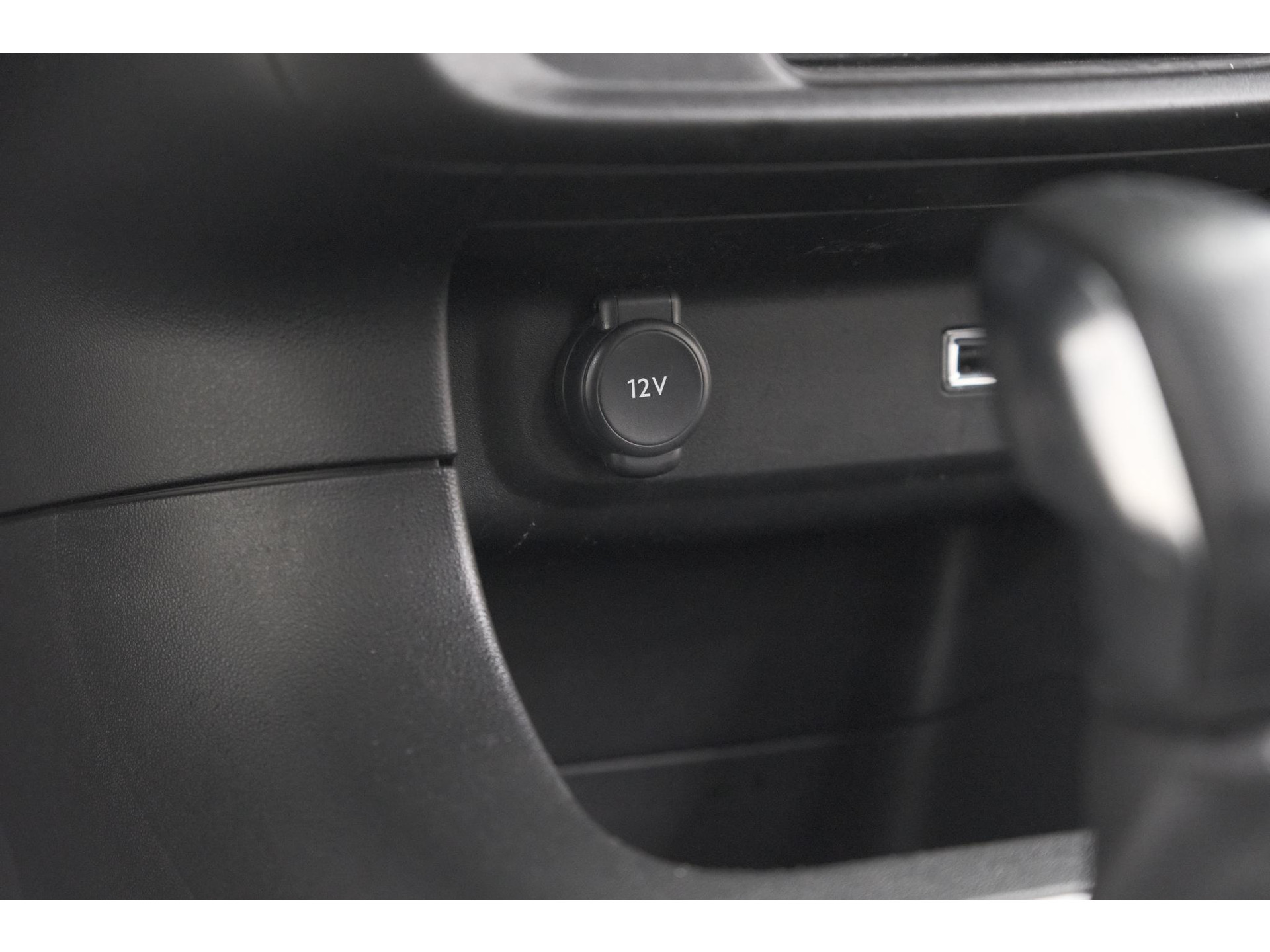 Citroen C3 PureTech 83 Max | Camera | Stoelverwarming | Navigatie | Parkeersensoren