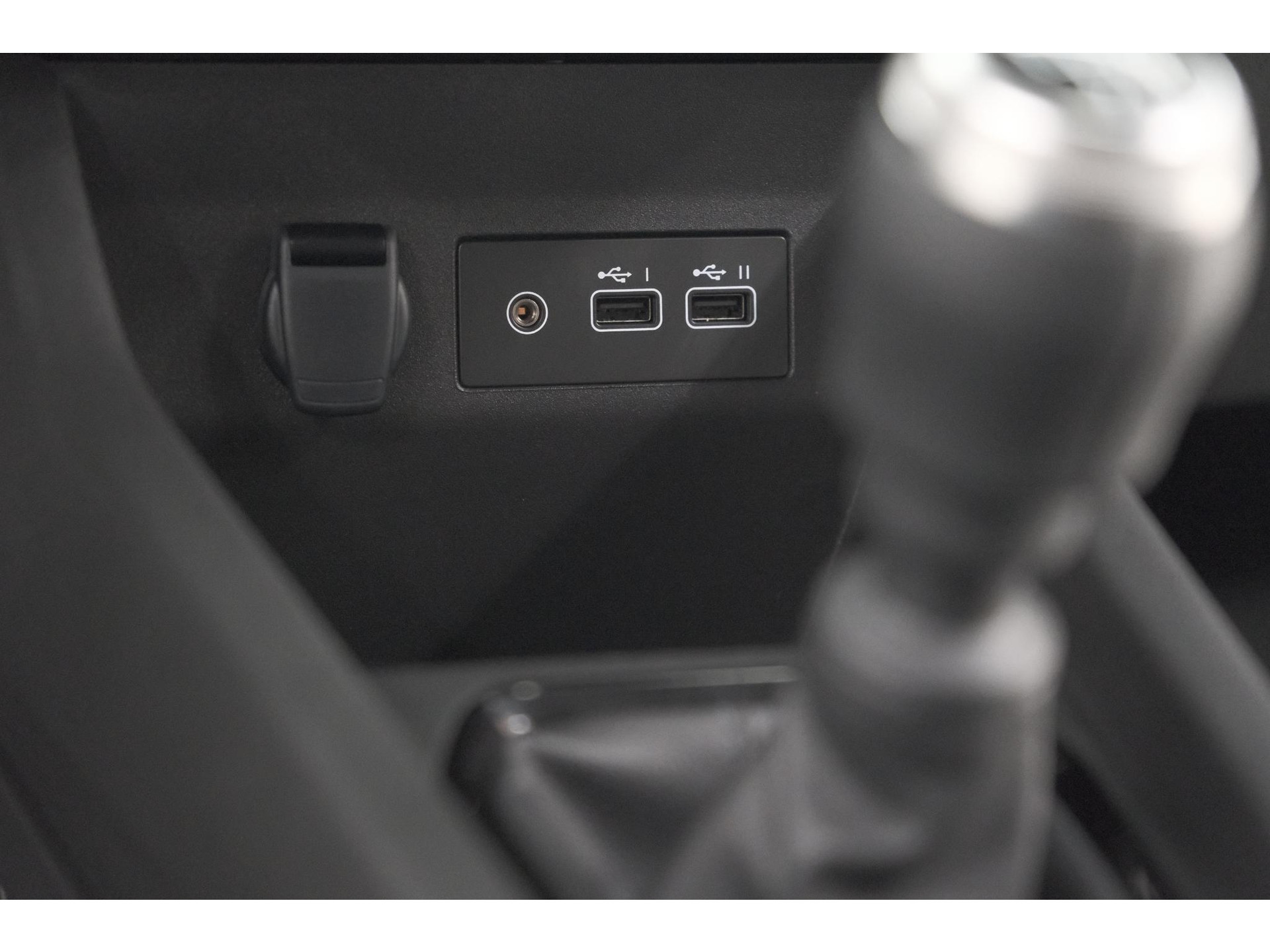 Renault Clio TCe 90 GPF Evolution | Camera | Navigatie | Apple Carplay | Parkeersensoren | Stoelverwarming