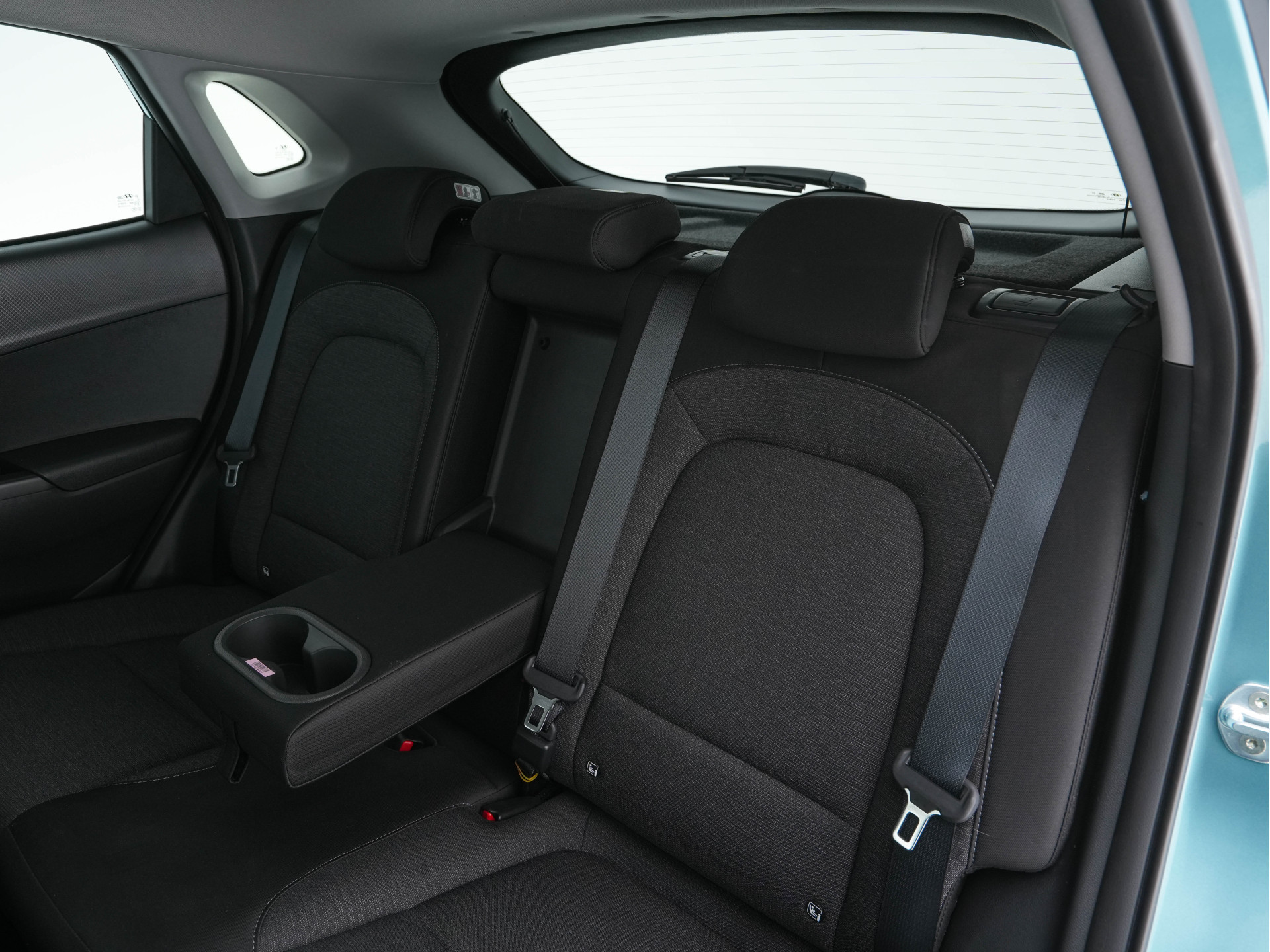 Hyundai Kona EV Comfort 39 kWh {SOH-100%} (INCL-BTW) Aut. *HEAT-PUMP | NAVI-FULLMAP  | KEYLESS | KRELL-AUDIO | CAMERA | DAB | ECC | PDC | ADAPTIVE-CRUISE | LANE-ASSIST | HEATED-COMFORTSEATS | CCS-FASTLOADER | LANE-ASSIST | ...