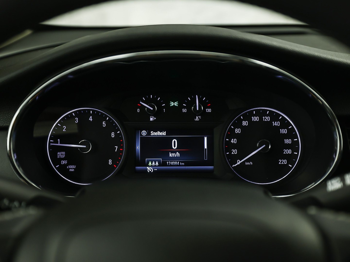Opel Mokka X 1.4 Turbo Innovation Sport (GROOT NAVI, APPLE CARPLAY, STUUR/STOELVERWARMING, TREKHAAK, LEDER, CRUISE, LM VELGEN, NIEUWE APK)