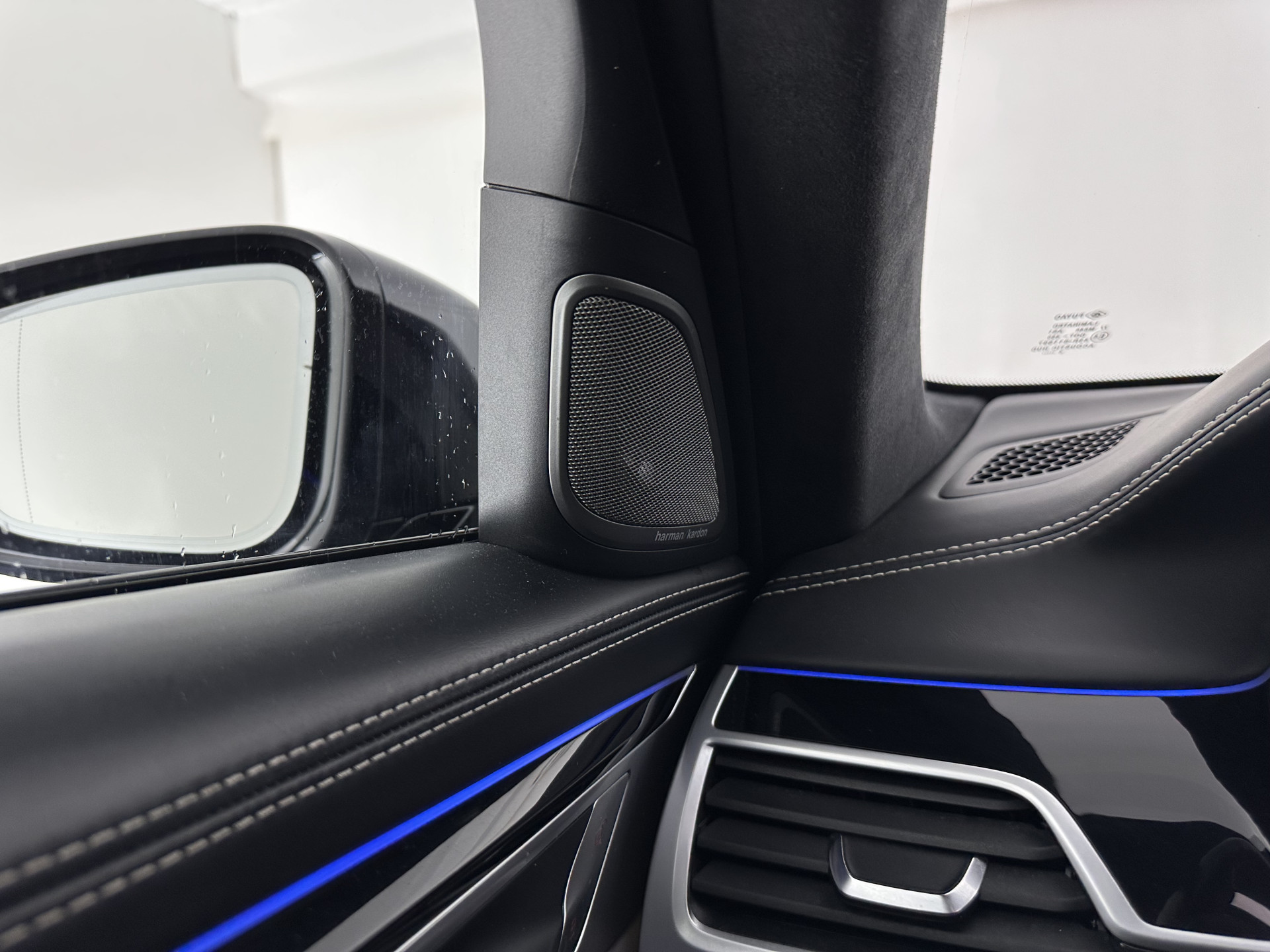 BMW 7-serie 740Le xDrive iPerformance High Executive (Plug-In) Aut. *PANO | LEATHER | MASSAGE | HARMAN/KARDON | MEMORY-PACK | BLIS | TOPVIEW |  HEAD-UP | ADAPTIVE-CRUISE | FULL-LED | ENTERTAINMENT | DAB+ | ..