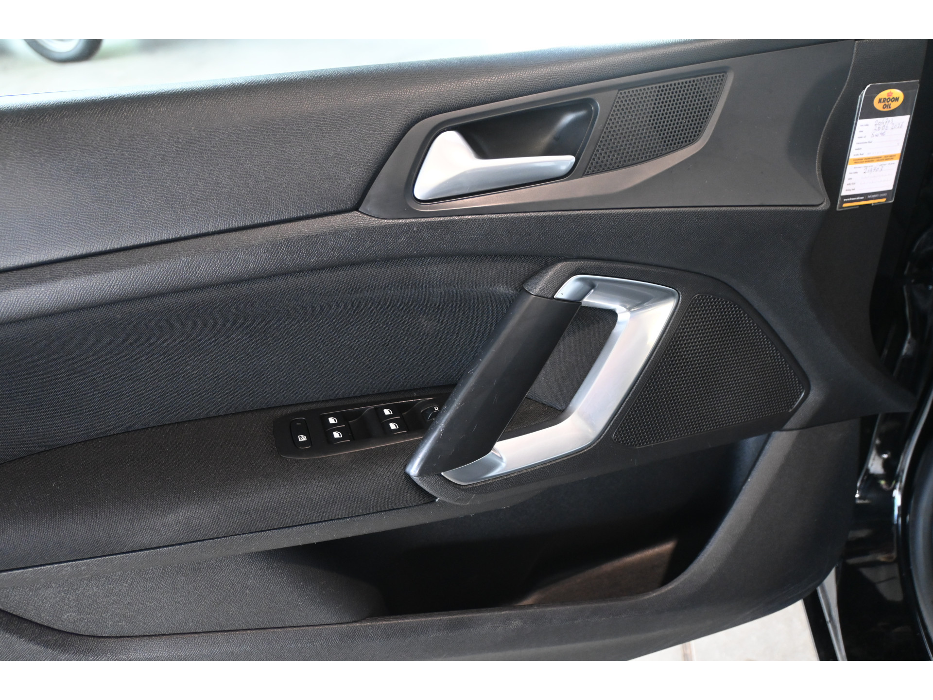Peugeot 308 SW 1.6 BlueHDI Blue Lease Pack Nap Clima Cruise NavigatieTrekhaak PDC Goed Onderhouden! Inruil Mogelijk!