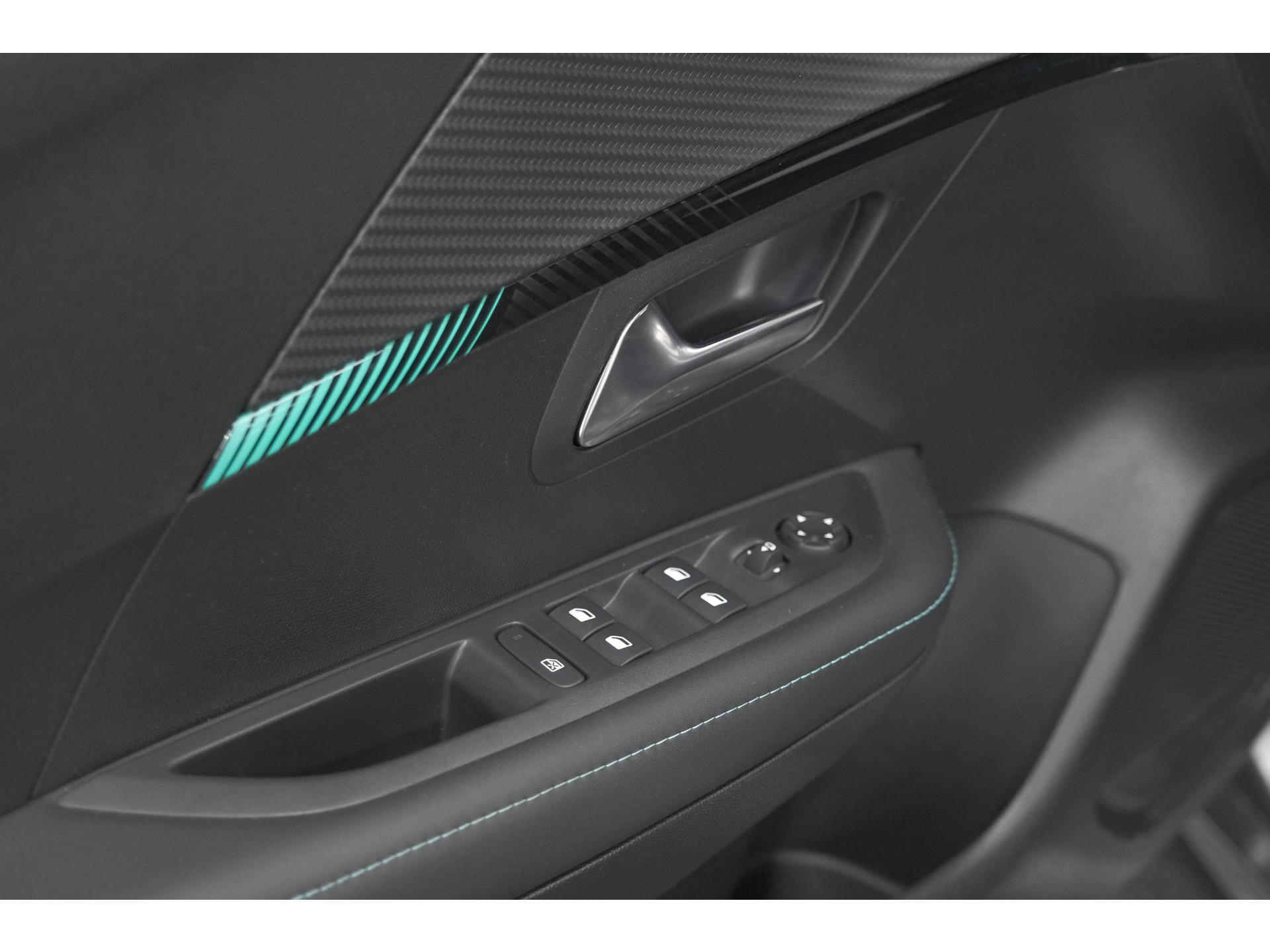 Peugeot 208 PureTech 100 Allure Pack | Camera | Apple Carplay | Stoelverwarming | Parkeersensoren