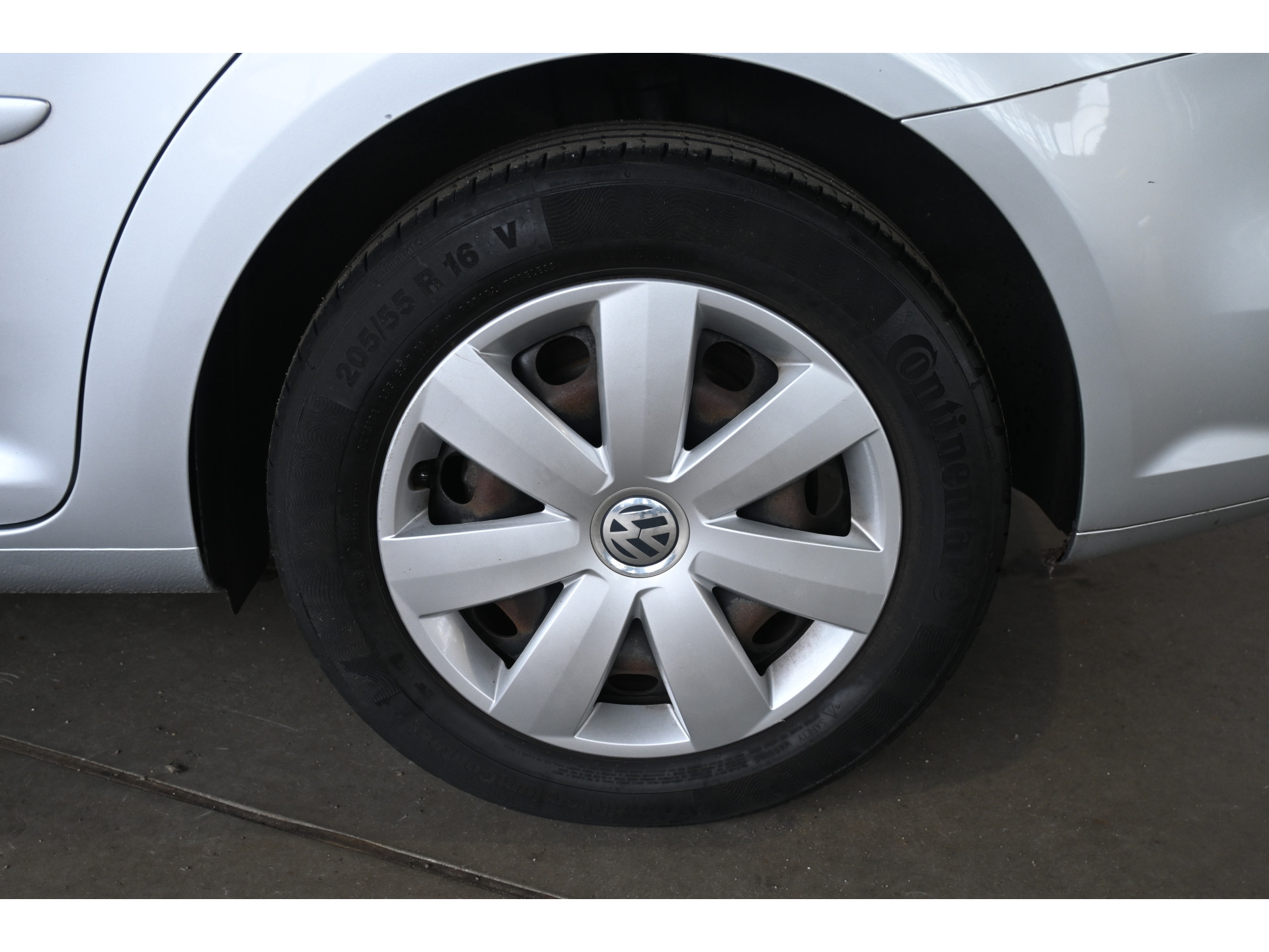 Volkswagen Touran 1.4 TSI Comfortline Clima Navigatie Cruise Control Goed Onderhouden! Inruil Mogelijk!