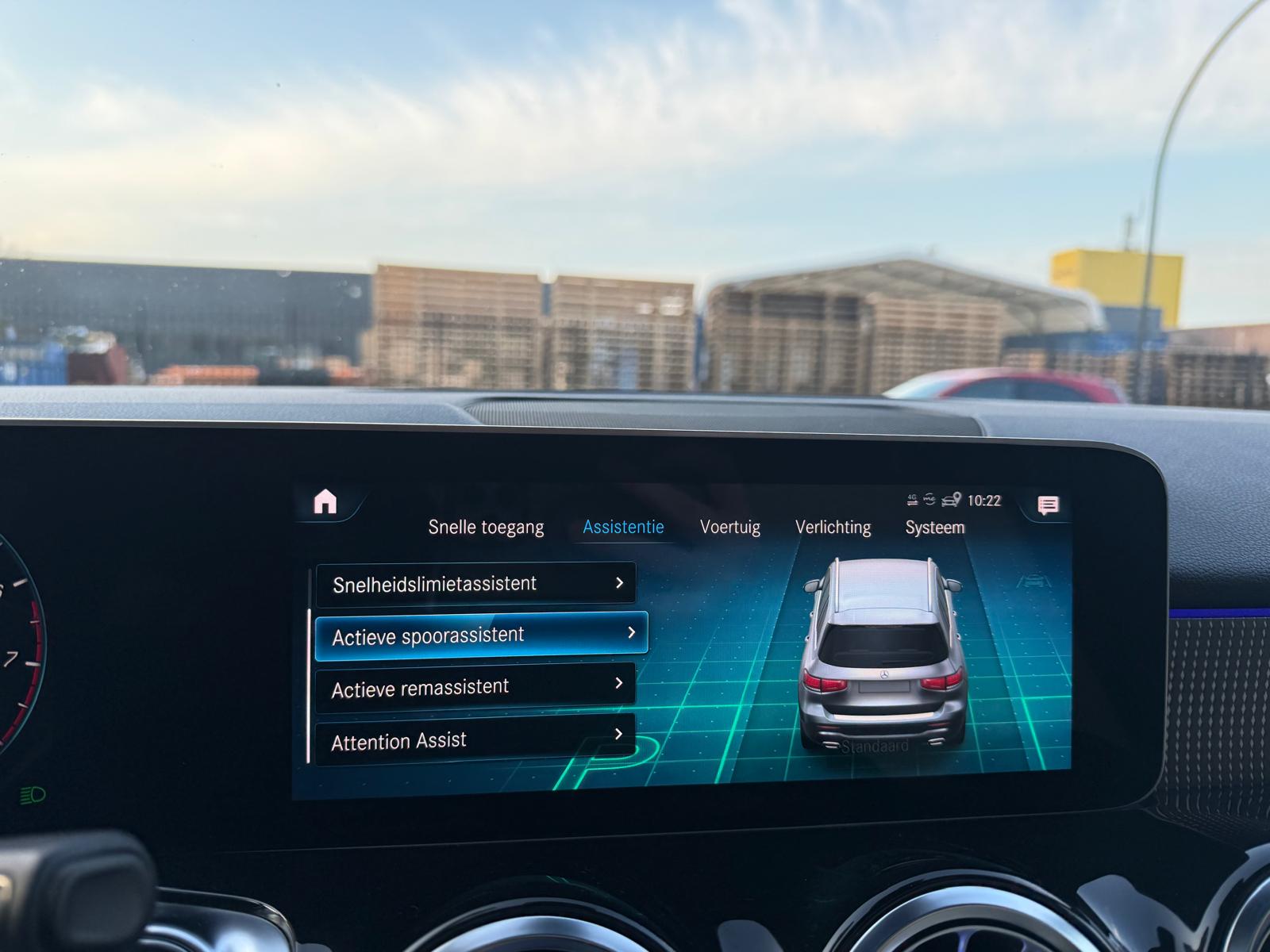 Mercedes-Benz GLB 250 4MATIC Advantage | 1E EIGENAAR | 3/6/12MND GARANTIE | 225 PK | AUTOMAAT | LED | MEMORY | CARPLAY | PANODAK | CRUISE |