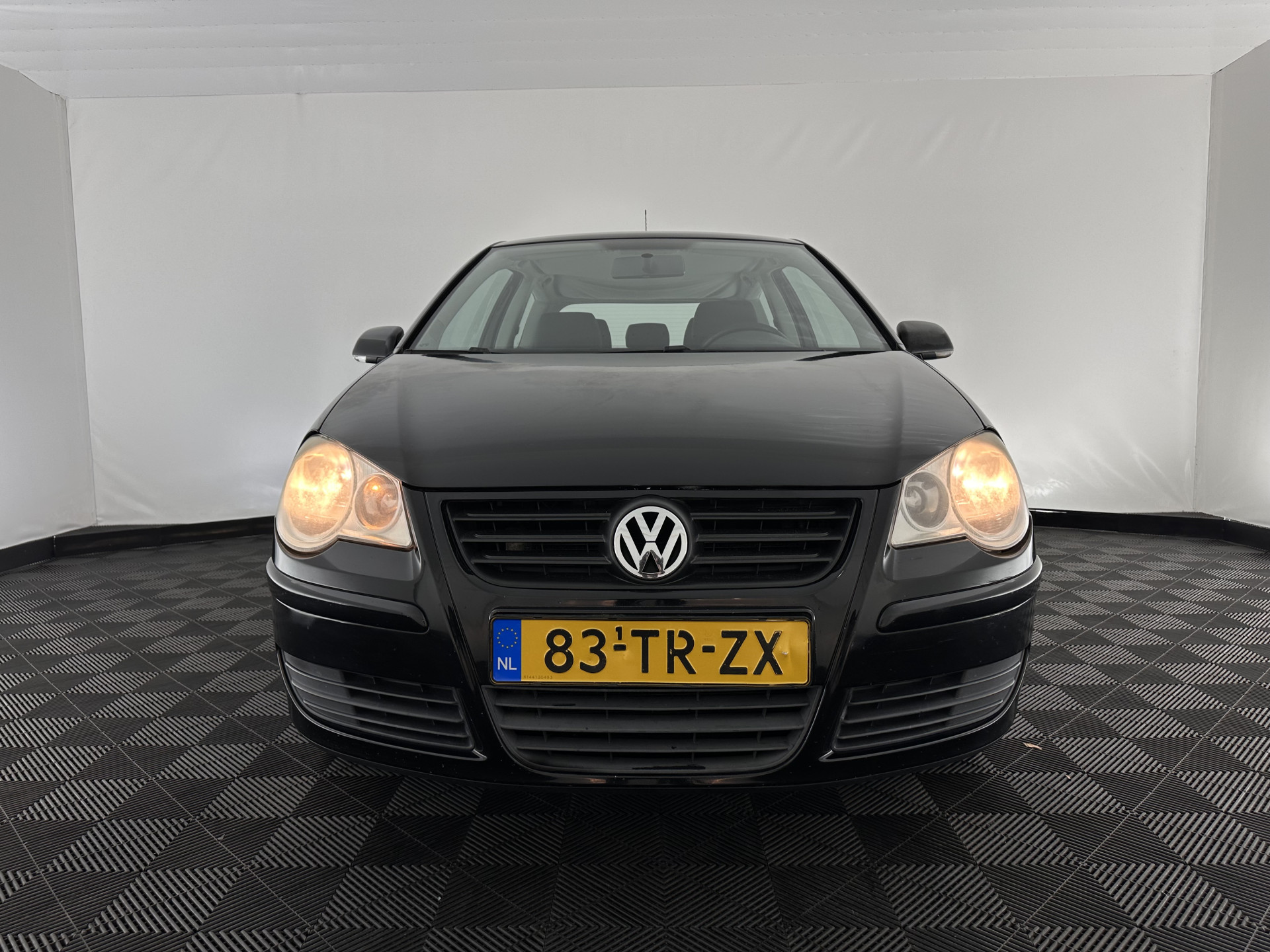 Volkswagen Polo 1.2 Optive *AIRCO | RADIO | SPORT-SEATS | 17''ALU*
