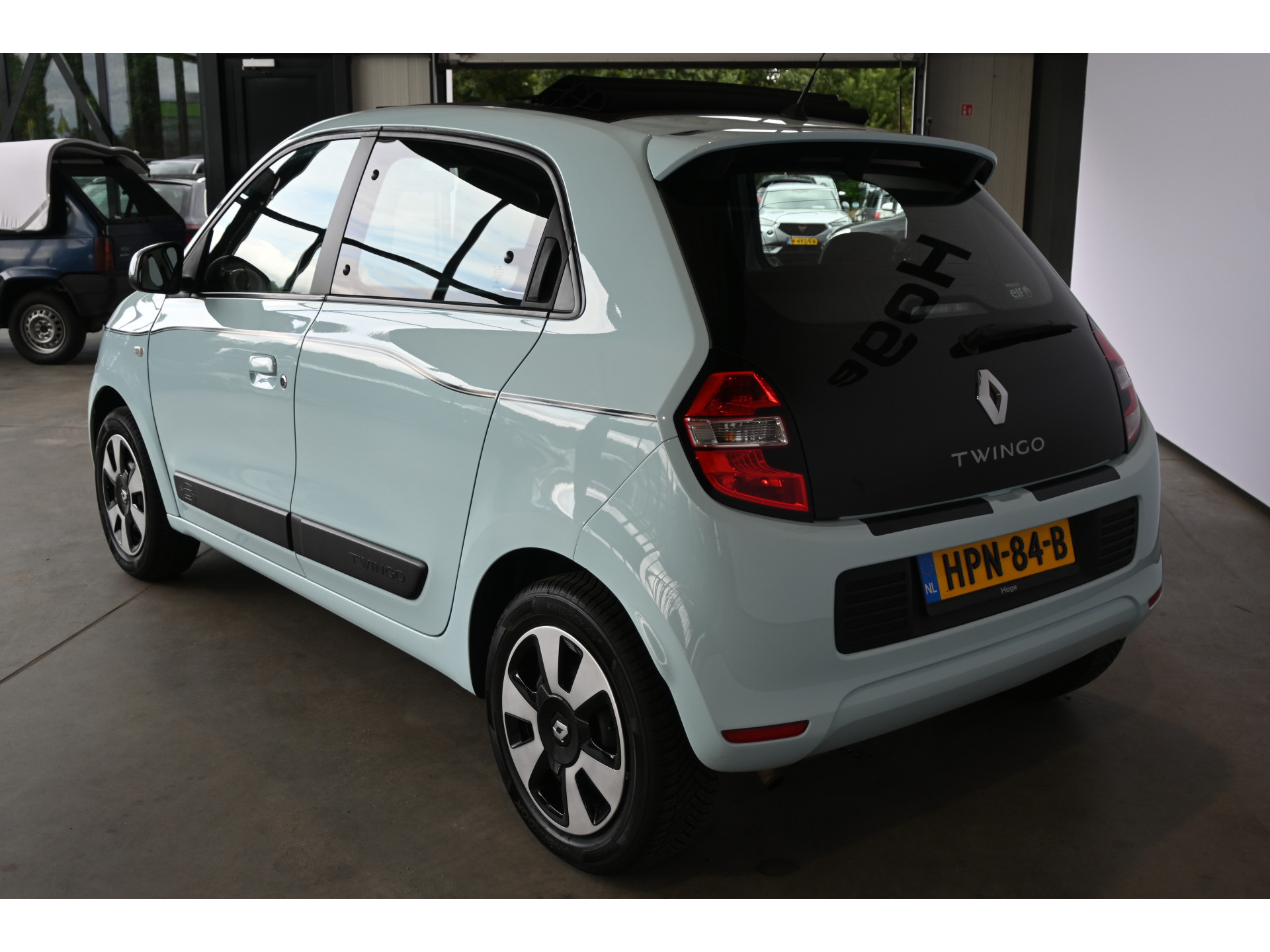 Renault Twingo 1.0 SCe Serie Signature VIVA Airco Schuif / vouwdak Cruise control 100% Onderhouden! Inruil Mogelijk!
