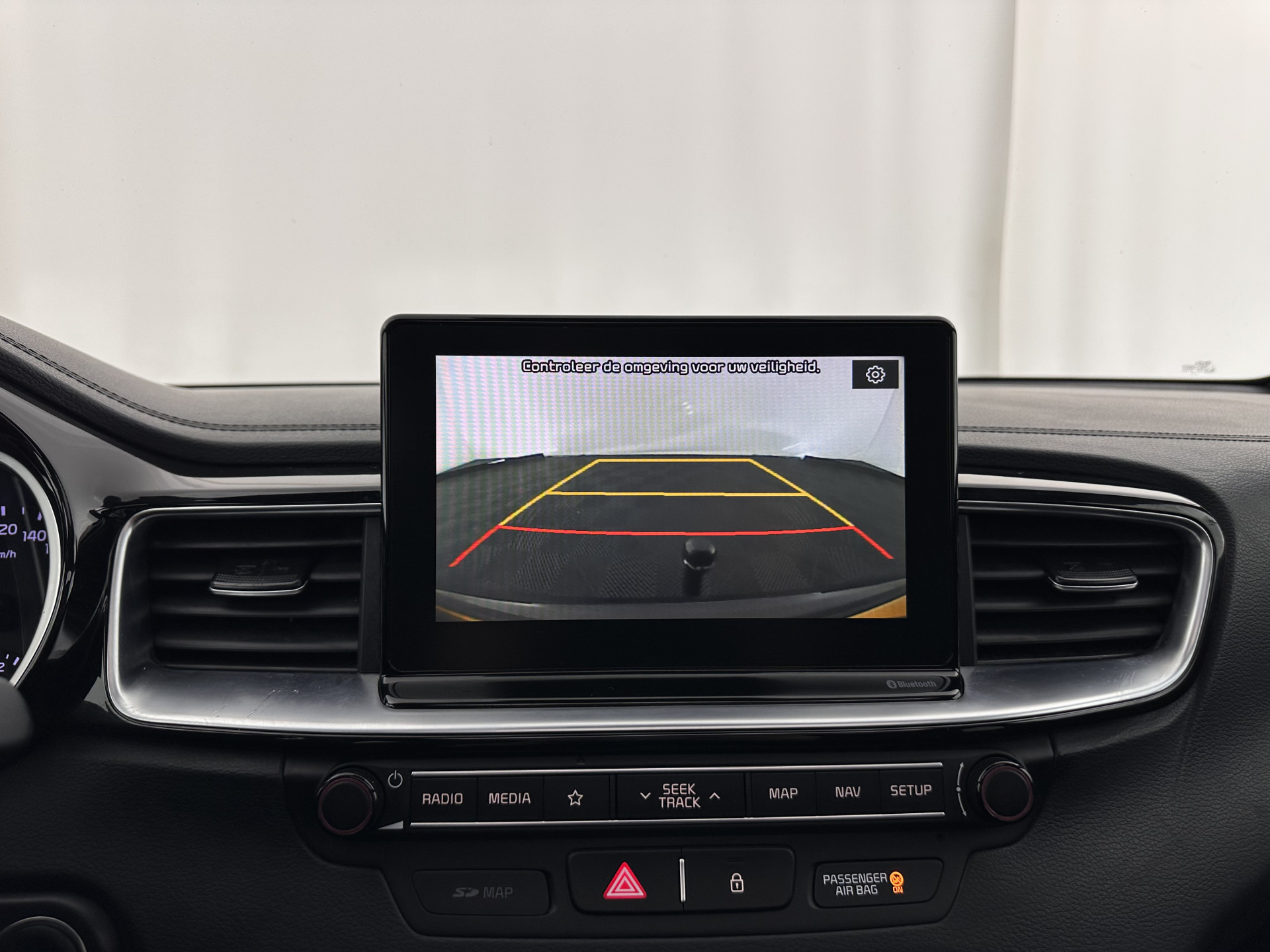 Kia ProCeed 1.0 T-GDI GT-Line (INCL-BTW) *PANO | LEATHER-ALCANTARA  | FULL-LED | SPORTSEATS | NAVI-FULLMAP | CAMERA | ECC | PRIVACYGLASS | LANE-ASSIST | DAB+ | CARPLAY | PDC | KEYLESS | CRUISE | TOWBAR | 17''ALU*