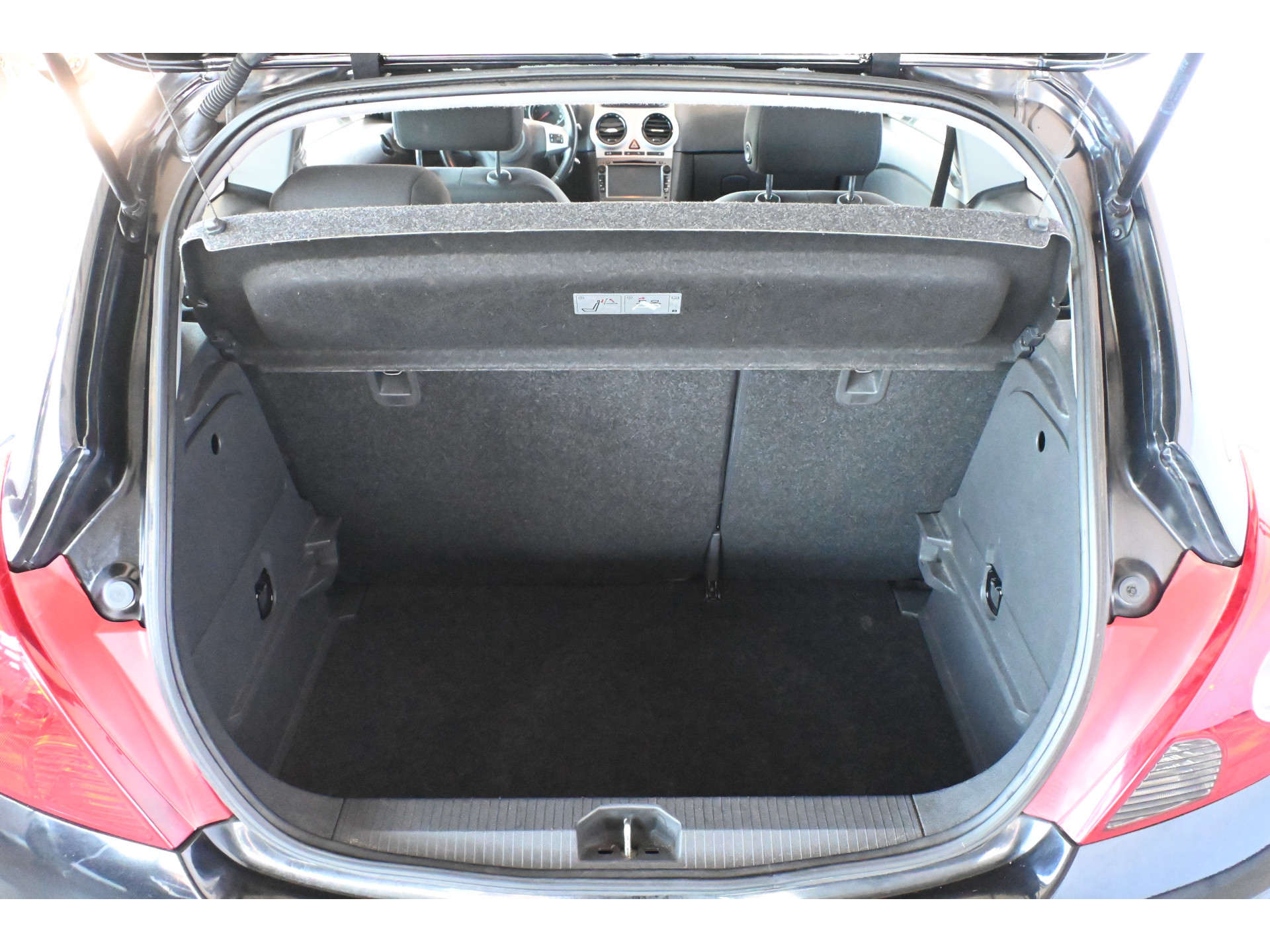 Opel Corsa 1.4-16V Enjoy BIJGELUID IN MOTOR Airco Stuur/Stoelverwarming All in Prijs! Inruil Mogelijk!