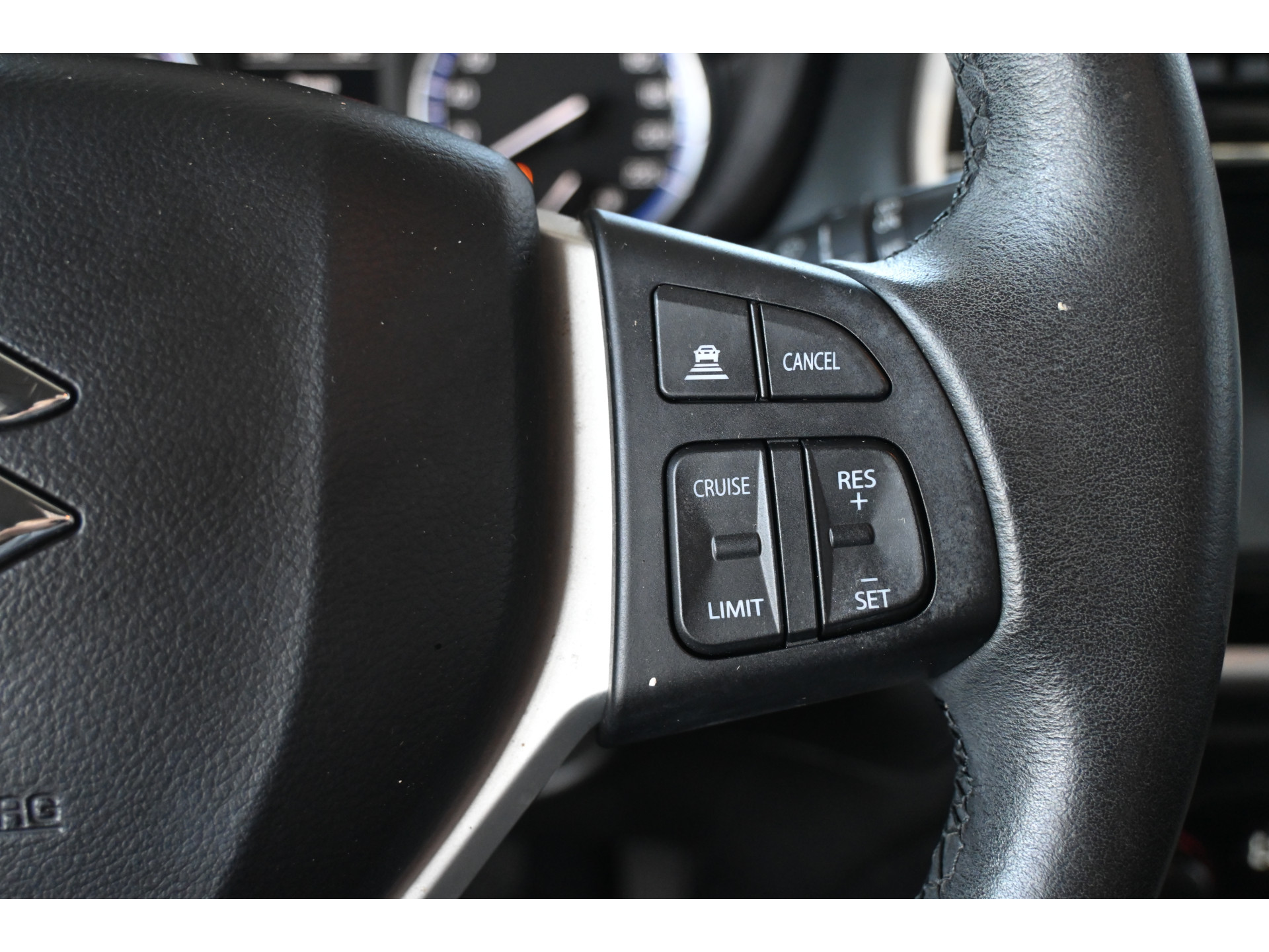 Suzuki S-Cross 1.0 Boosterjet Stijl Clima Navigatie Panoramadak Stoelverwarming Goed Onderhouden! Inruil Mogelijk!