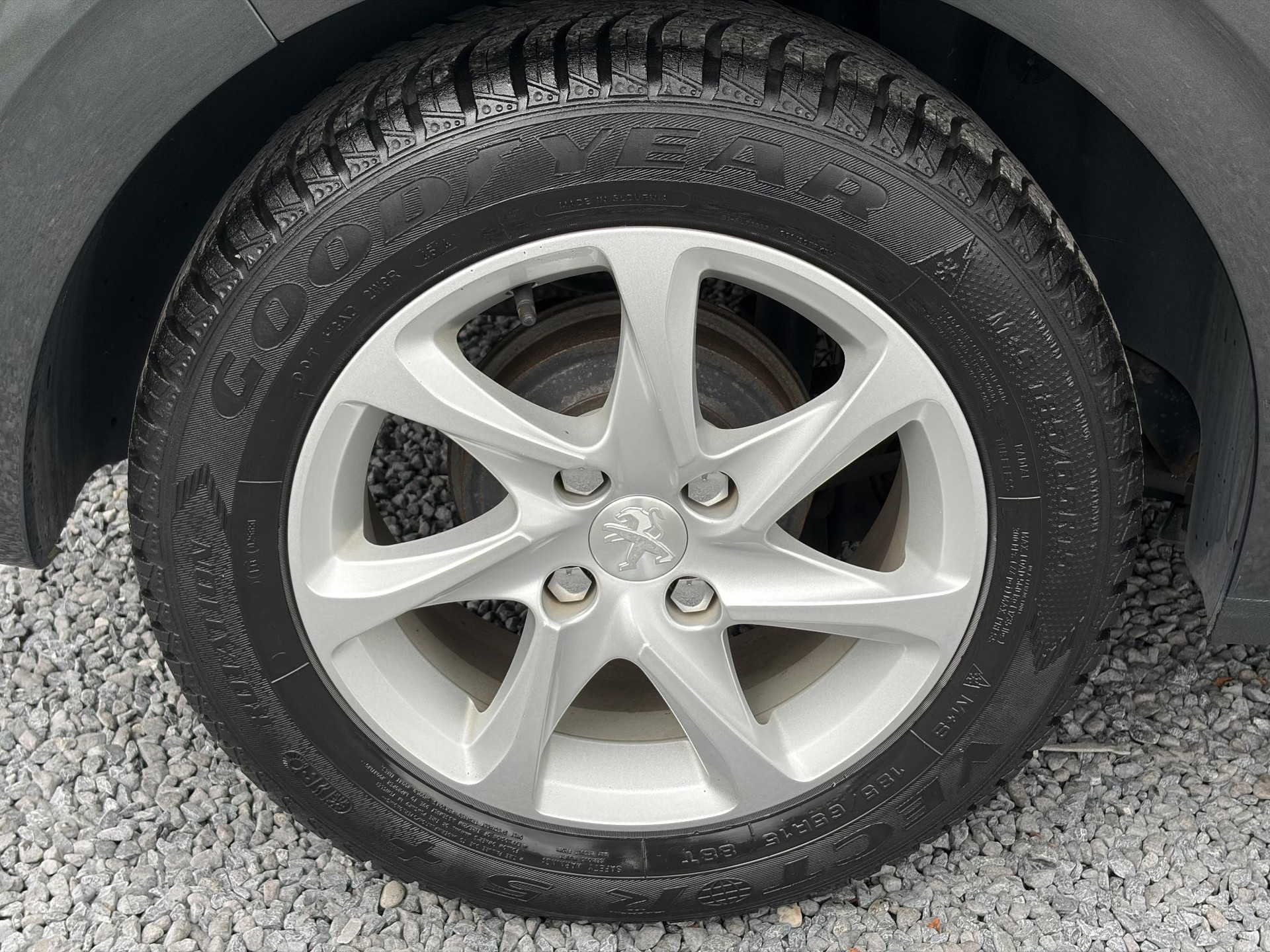 Peugeot 208 1.2 PureTech Style Pack 1e Eigenaar l Navi l Clima l Cruise l 5 Deurs l Lm velgen l Pdc l N.A.P l Apk tot 04-2027