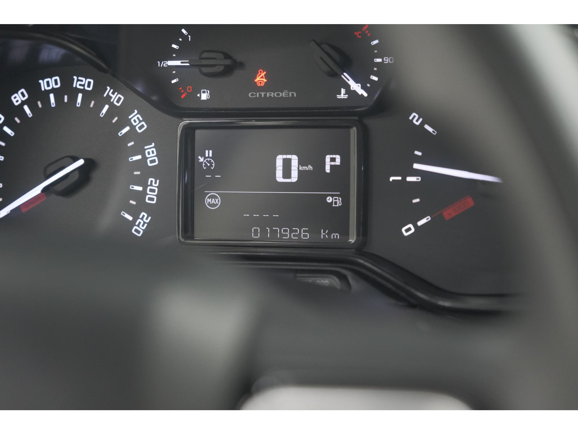 Citroen C3 PureTech 110 EAT6 Max | Apple Carplay | Parkeersensoren | Climate Control | 16 Inch Lichtmetalen Velgen