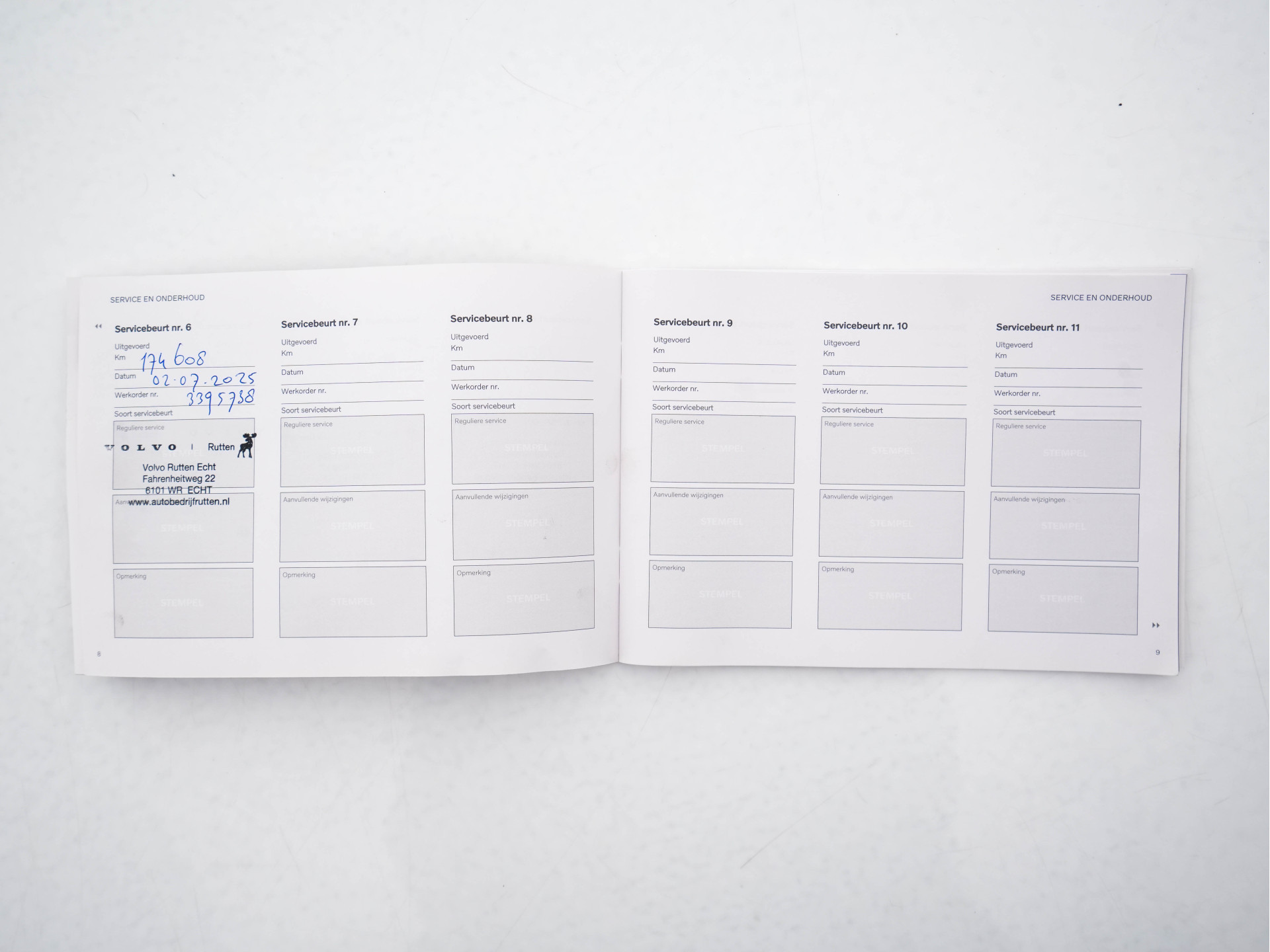 Volvo XC40 Recharge P8 AWD R-Design [ 3-Fase-11kW ] {SOH-90%} (INCL-BTW) Aut. *PANO | LEATHER-ALCANTARA | ADAPTIVE-CRUISE | DIGI-COCKPIT | FULL-LED | HARMAN/KARDON | CAMERA | NAVI-FULLMAP | ECC | PDC | KEYLESS | HEATED-SPORTSEATS | TOWBAR | 20''ALU*