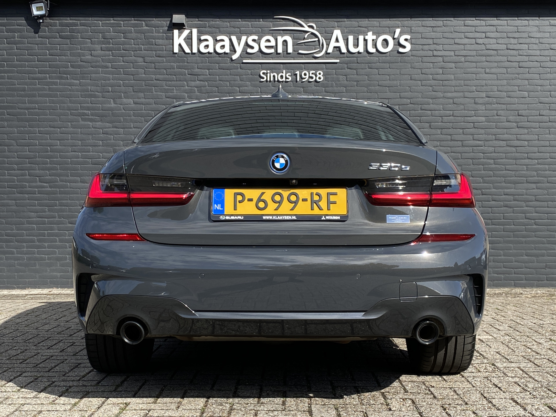 BMW 3-serie 330e High Executive M-Sport | 1e eigenaar | dealer onderh. | schuifdak | leder sportstoelen | camera | BTW auto