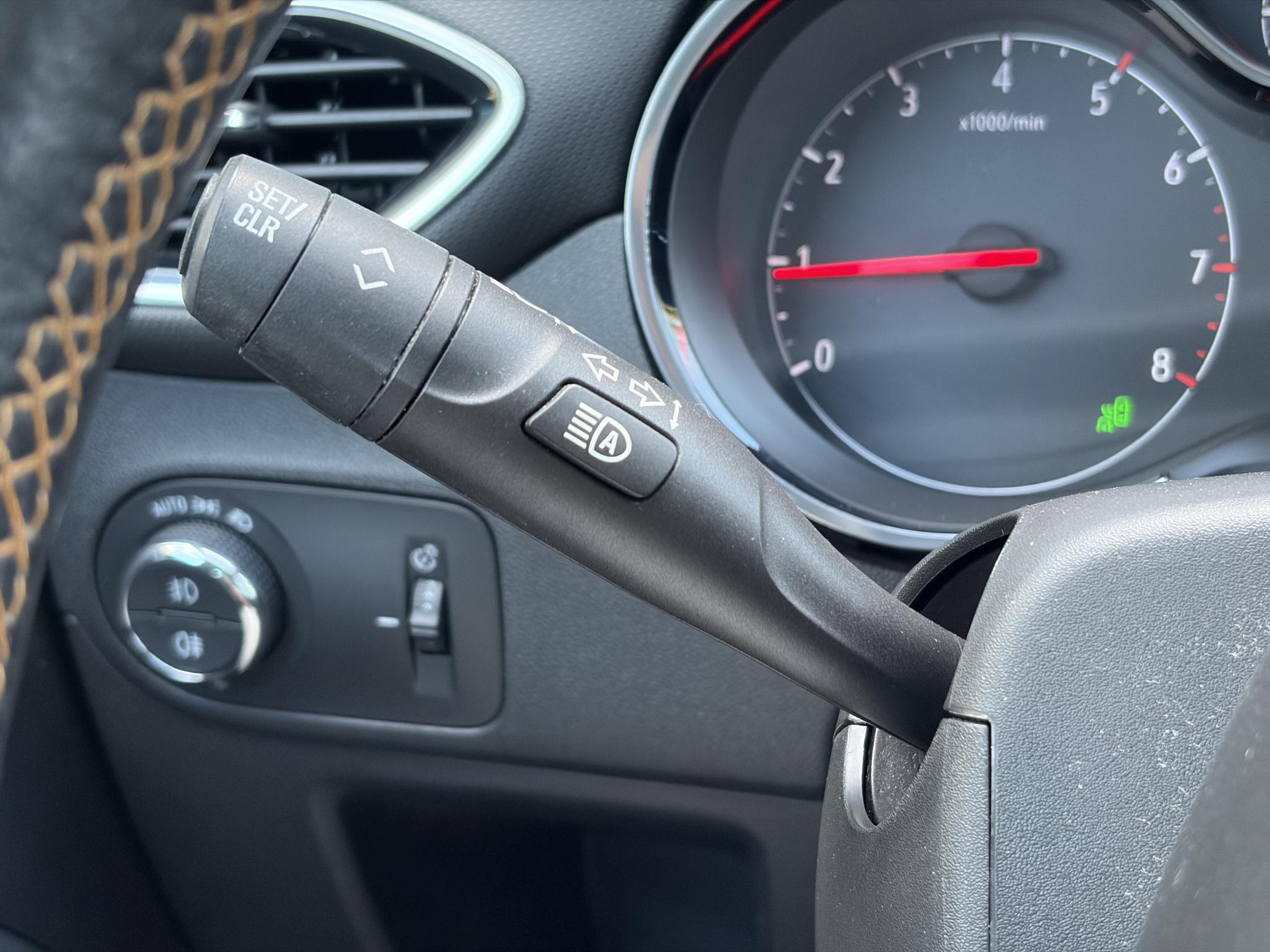 Opel Crossland X 1.2 Turbo Innovation ✓1e Eigenaar✓Dealer Onderhouden✓360° Camera✓Carplay✓Navi✓6 Bak✓110pk✓Keylss✓Halfleder✓Pdc V+A✓Lm velgen✓N.A.P✓Rijstrooksensor✓Dodehoeksensor✓Apk tot 09-2028