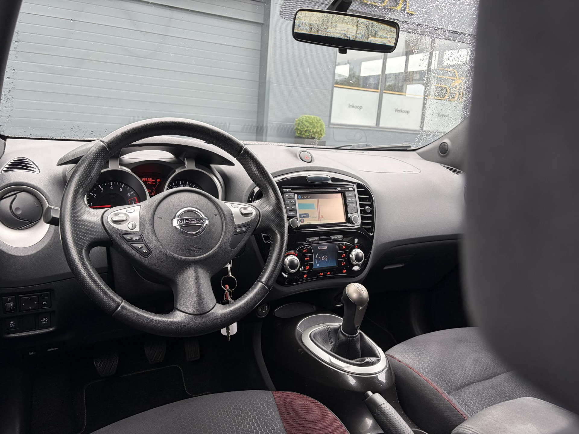 Nissan Juke 1.6 Connect Edition ✓1e Eigenaar✓Navi✓Camera✓117pk✓Clima✓Cruise✓Lm velgen✓Recent beurt gehad✓N.A.P✓Apk tot 09-2027