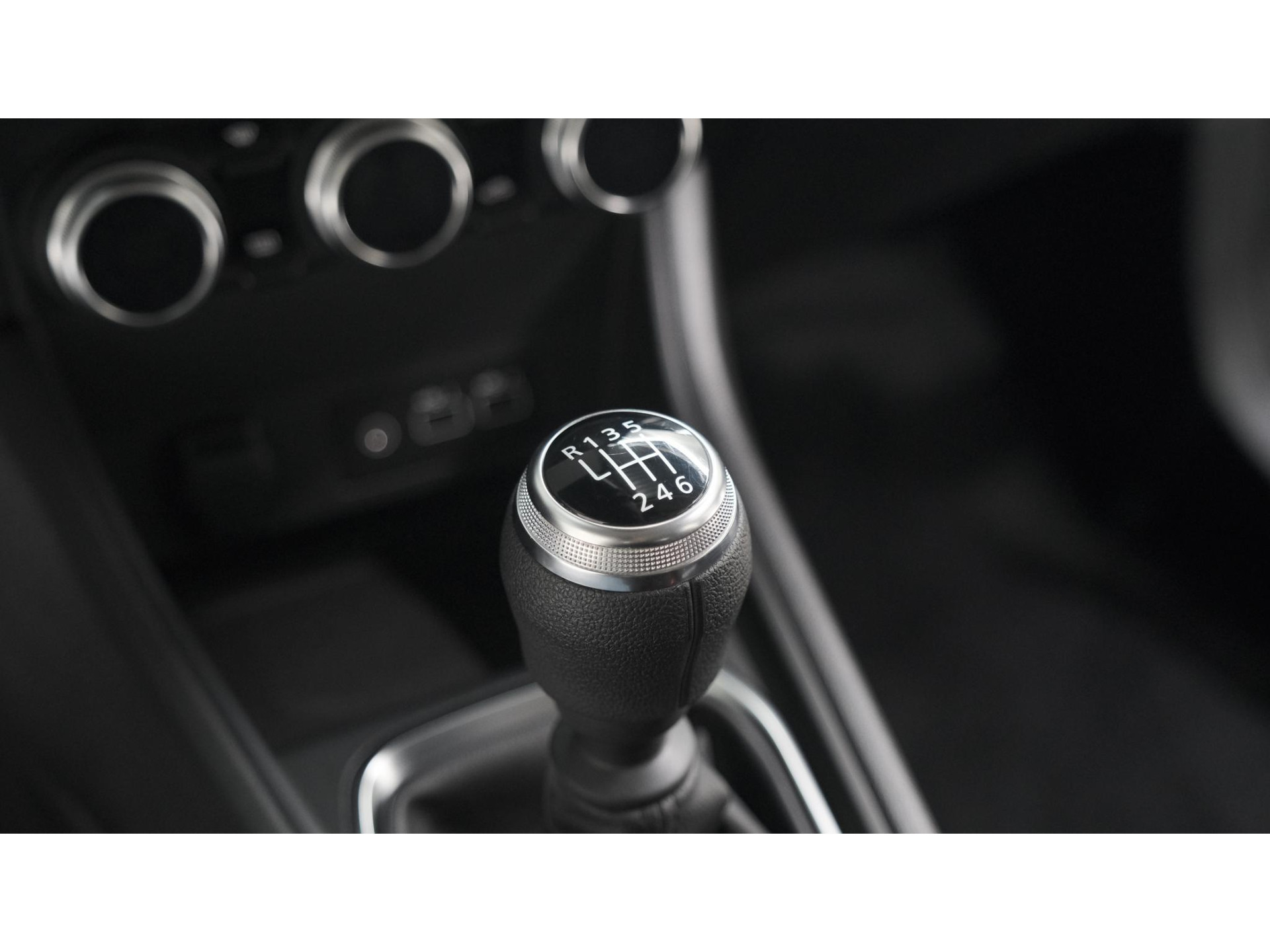 Renault Captur TCe 90 Evolution | Parkeersensoren | Apple Carplay | Climate Control | Stoelverwarming