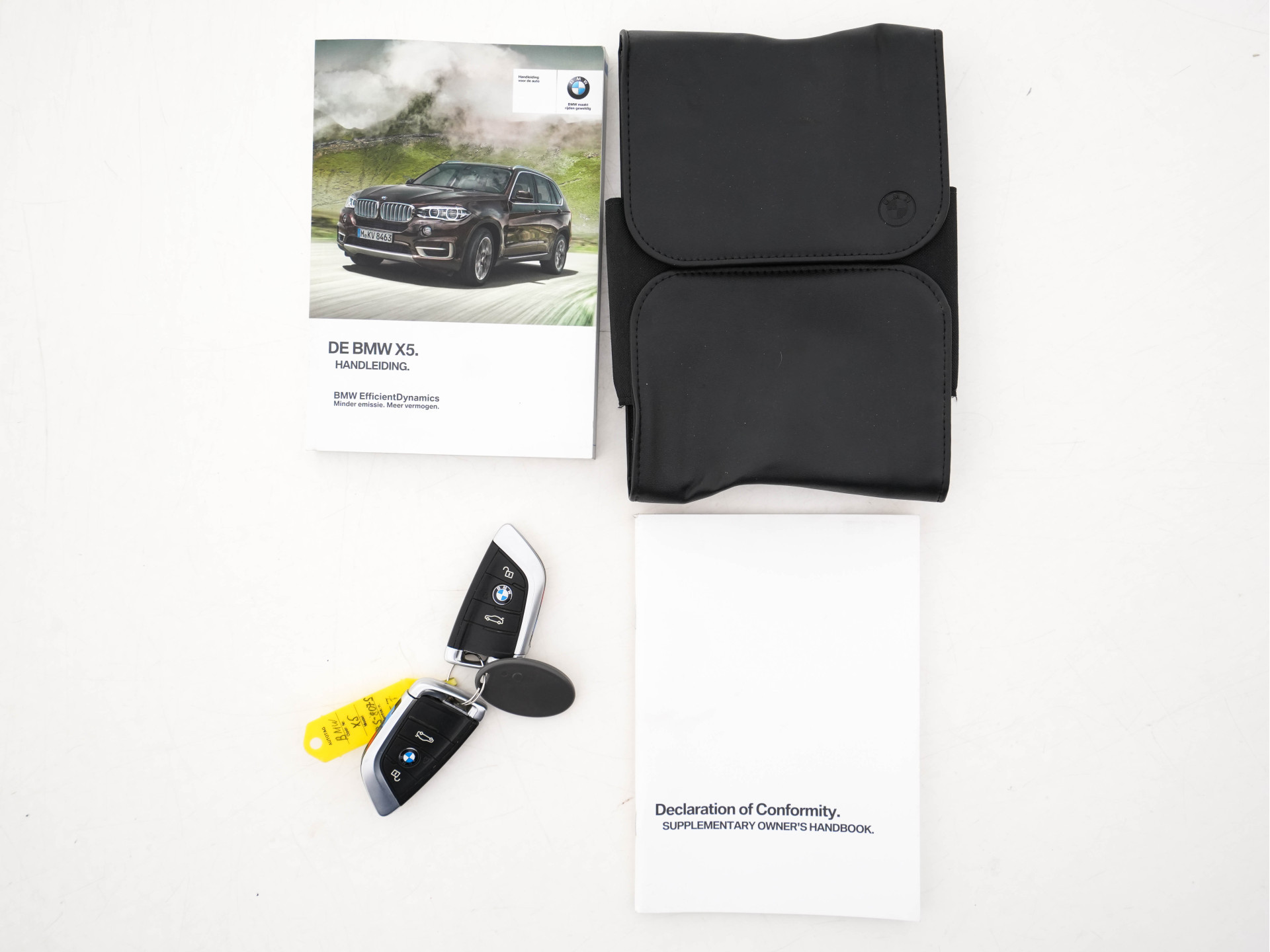 BMW X5 xDrive30d High Executive M-Sportpack Aut. *PANO | LUXURY-LEATHER | FULL-LED | HARMAN/KARDON-SURROUND | HEAD-UP | MEMORY-PACK | DIGI-COCKPIT | KEYLESS | CAMERA | NAVI-FULLMAP | AMBIENT-LIGHT | HEATED-COMFORT-SEATS | SHIFT-PADDLES