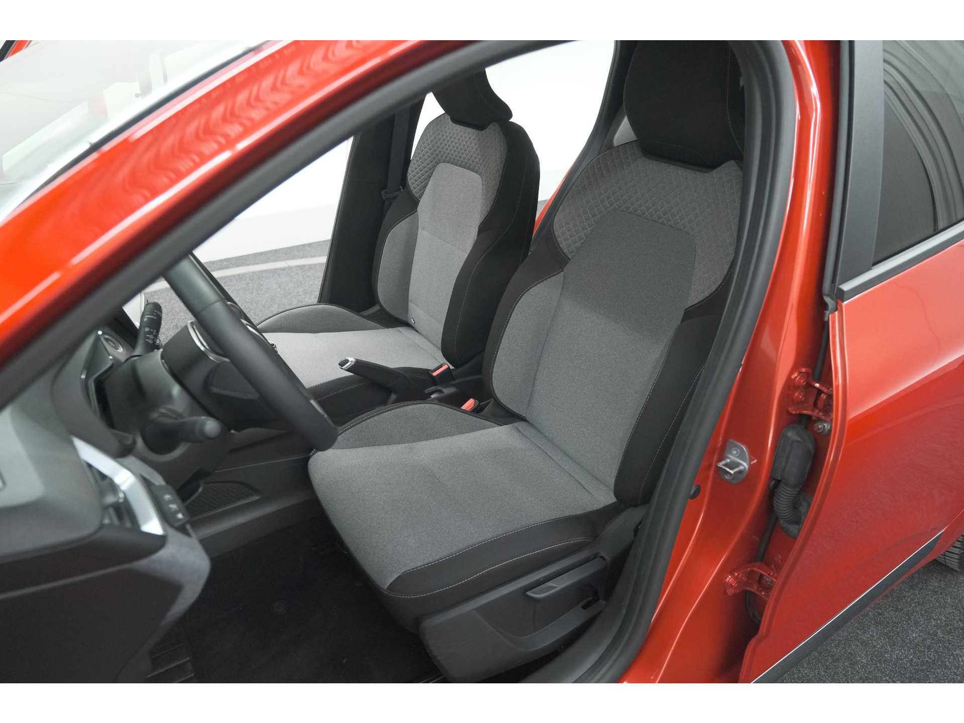 Renault Clio TCe 90 GPF Evolution | Camera | Navigatie | Apple Carplay | Parkeersensoren | Stoelverwarming