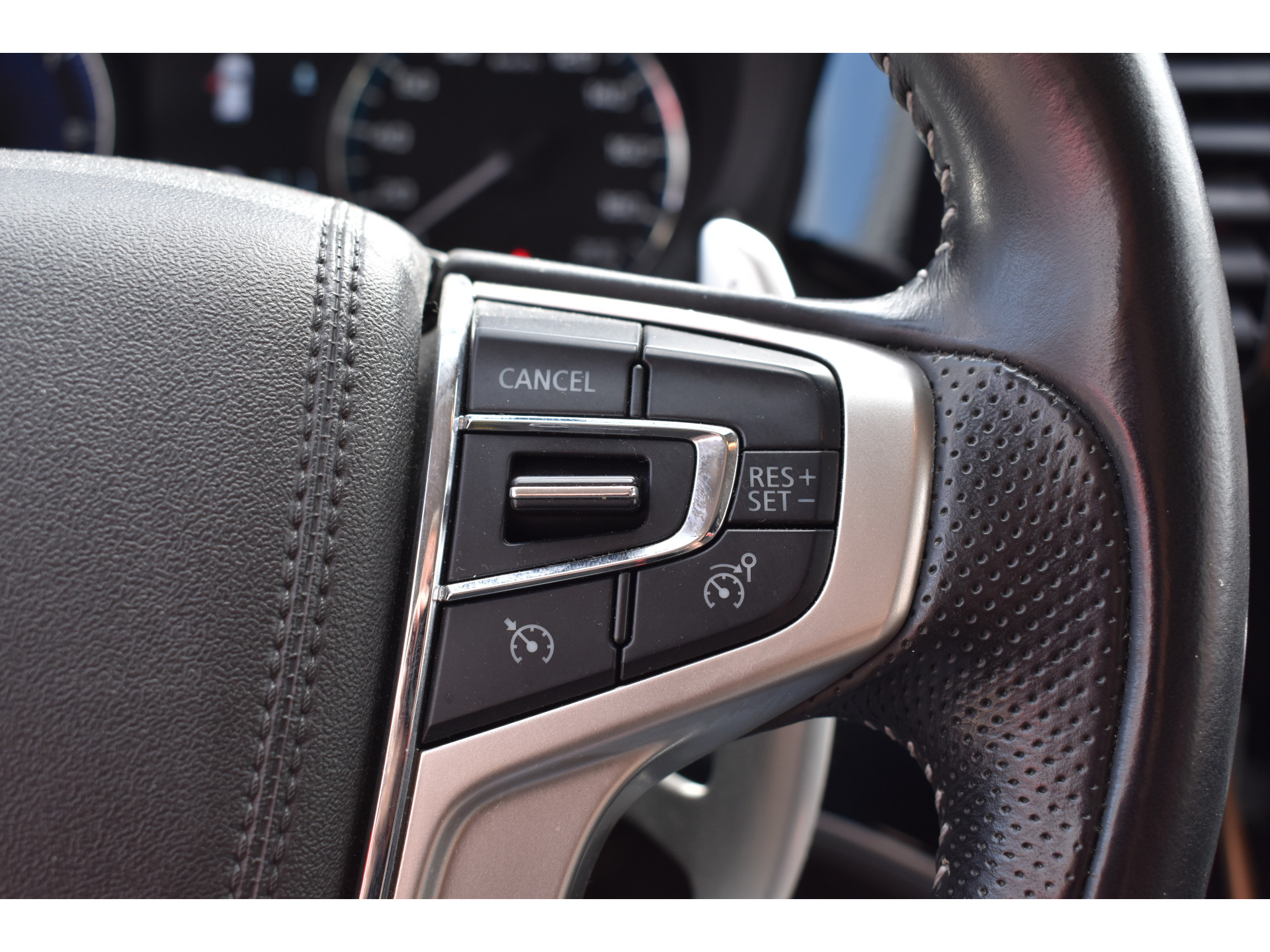 Mitsubishi Outlander 2.4 PHEV Instyle Plugin-hybride