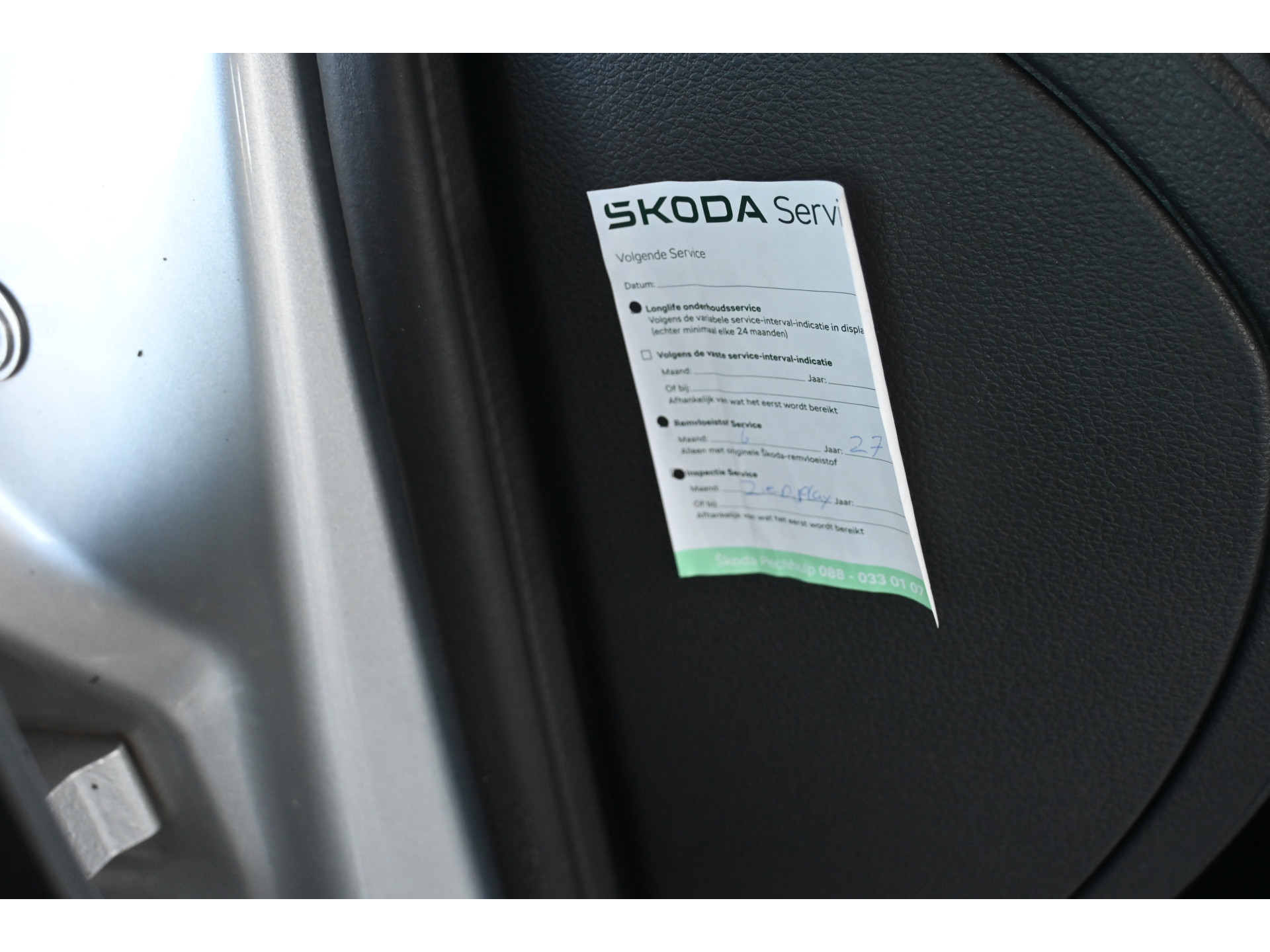 ŠKODA Fabia Combi 1.0 TSI Business Edition Airco Navigatie LED Cruise Control 1e Eigenaar Rijklaarprijs! Inruil Mogelijk!