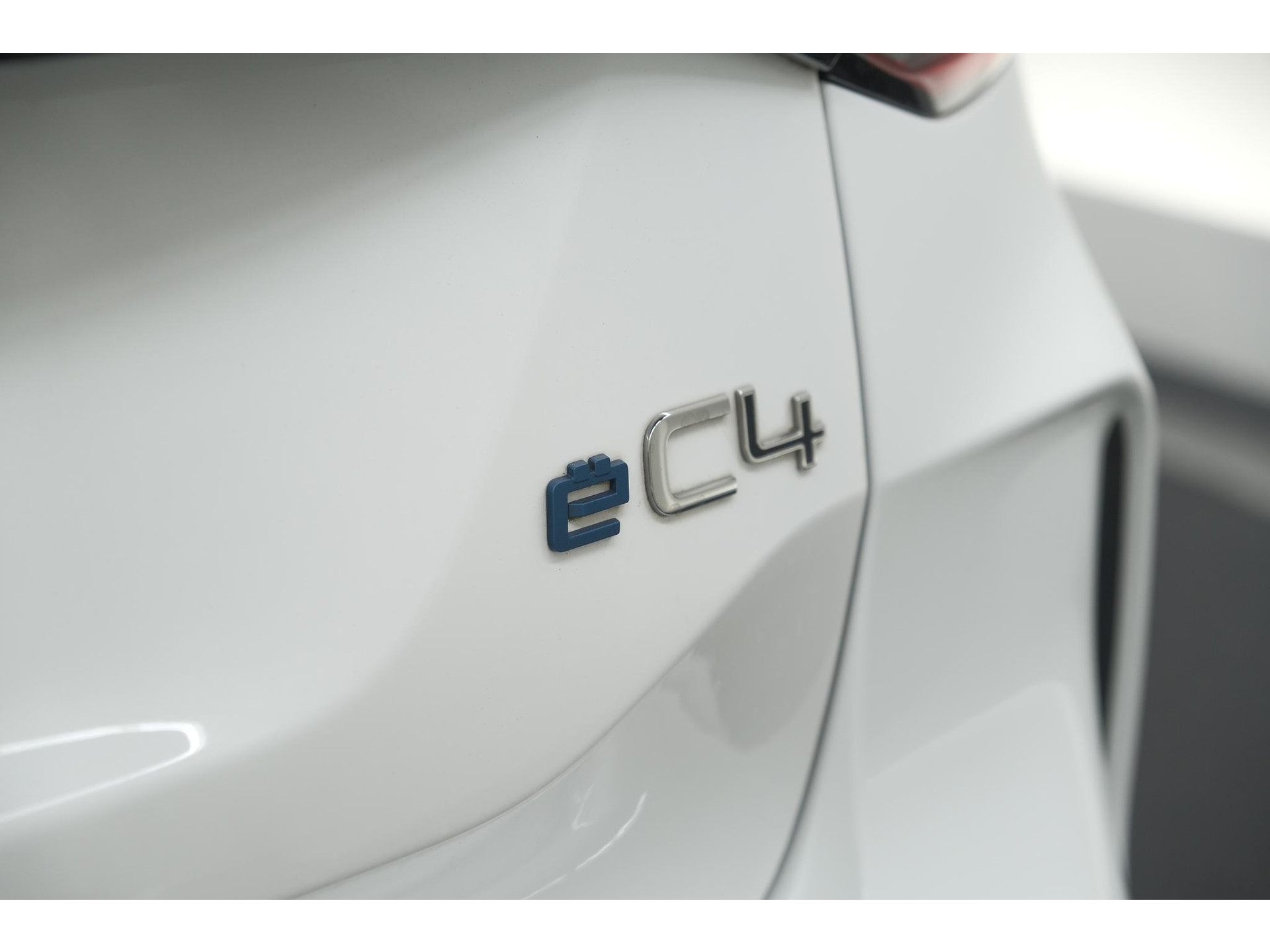 Citroen Ë-C4 Live 50 kWh | 11 KW lader | 93,1% SOH | Apple Carplay | Parkeersensoren | LED