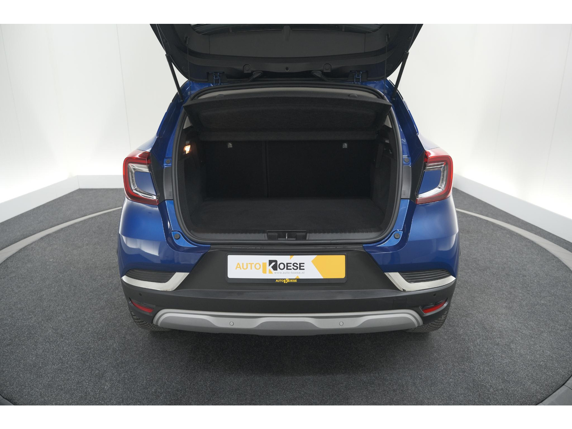 Renault Captur 1.6 E-Tech Plug-in Hybrid 160 Intens | Allseason Banden | Camera | 9.3 Inch Grootscherm | Apple Carplay