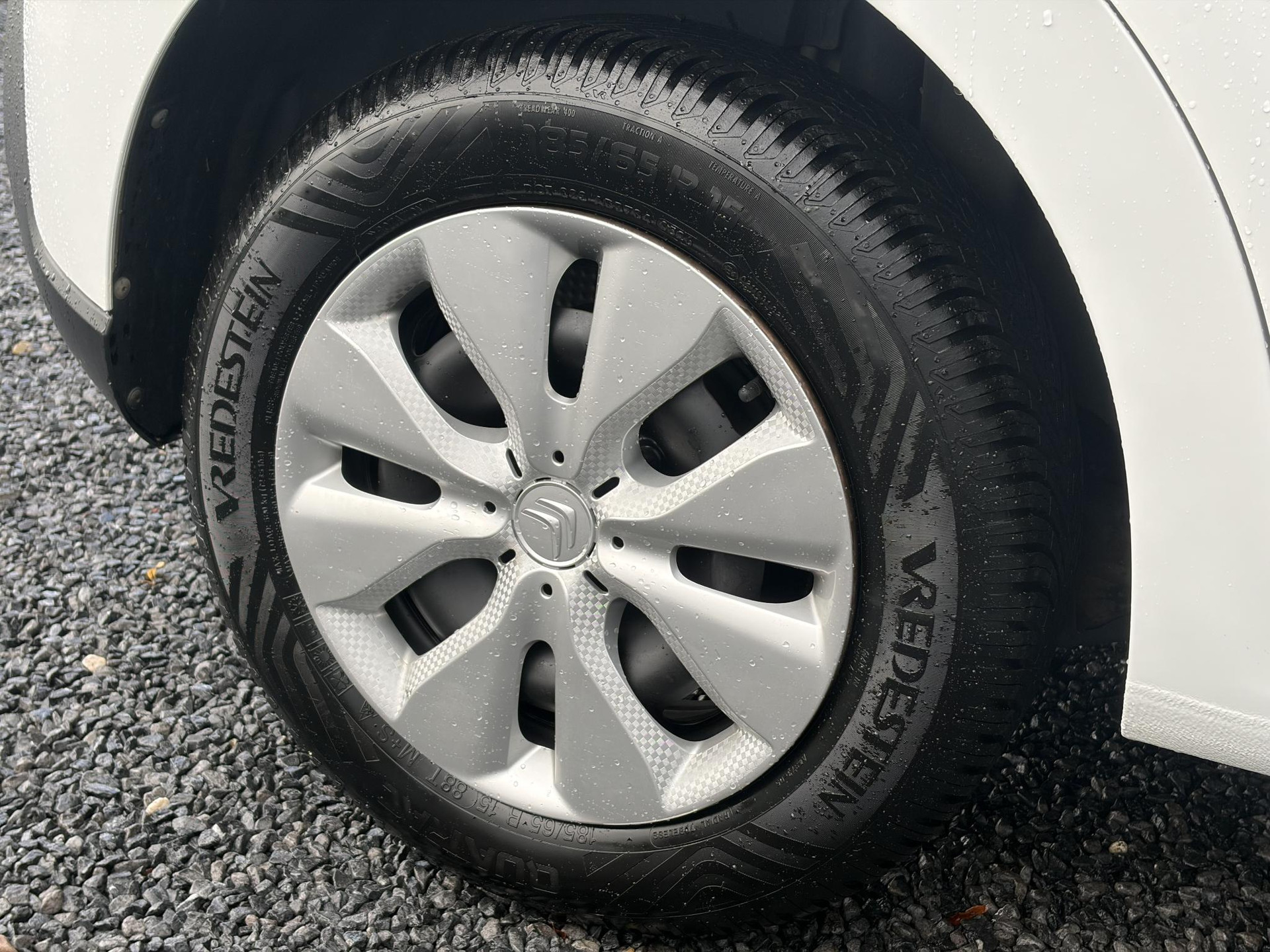 Citroen C3 1.2 PureTech Feel 105g ✓Nieuwe D-riem✓Airco✓Cruise✓Pdc✓Rijstrooksensor✓Pdc✓Net beurt gehad✓2e Eigenaar✓Bj 12-2017✓N.A.P✓Apk tot 06-2026