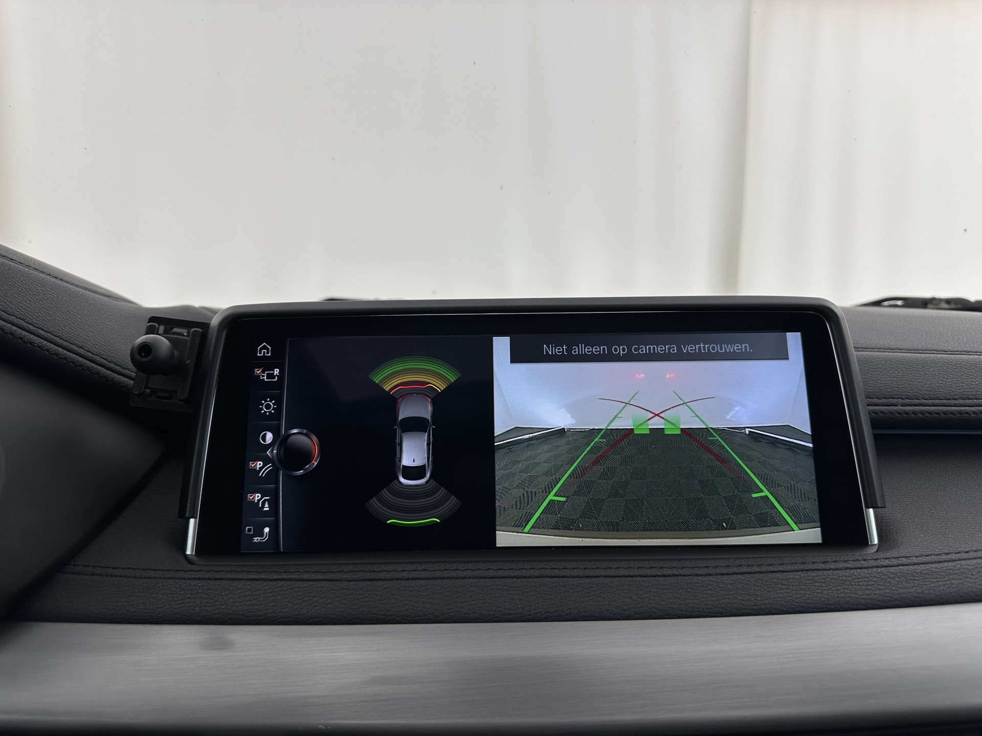 BMW X6 xDrive30d High Executive (INCL-BTW) Aut. *PANO | LEATHER | FULL-LED | HARMAN/KARDON | BLINDSPOT | MEMORY-PACK | DIGI-COCKPIT | HEATED-COMFORTSEATS | NAVI-FULLMAP | PRIVACYGLASS | HEAD-UP | ADAPTIVE-CRUISE | 19"ALU*