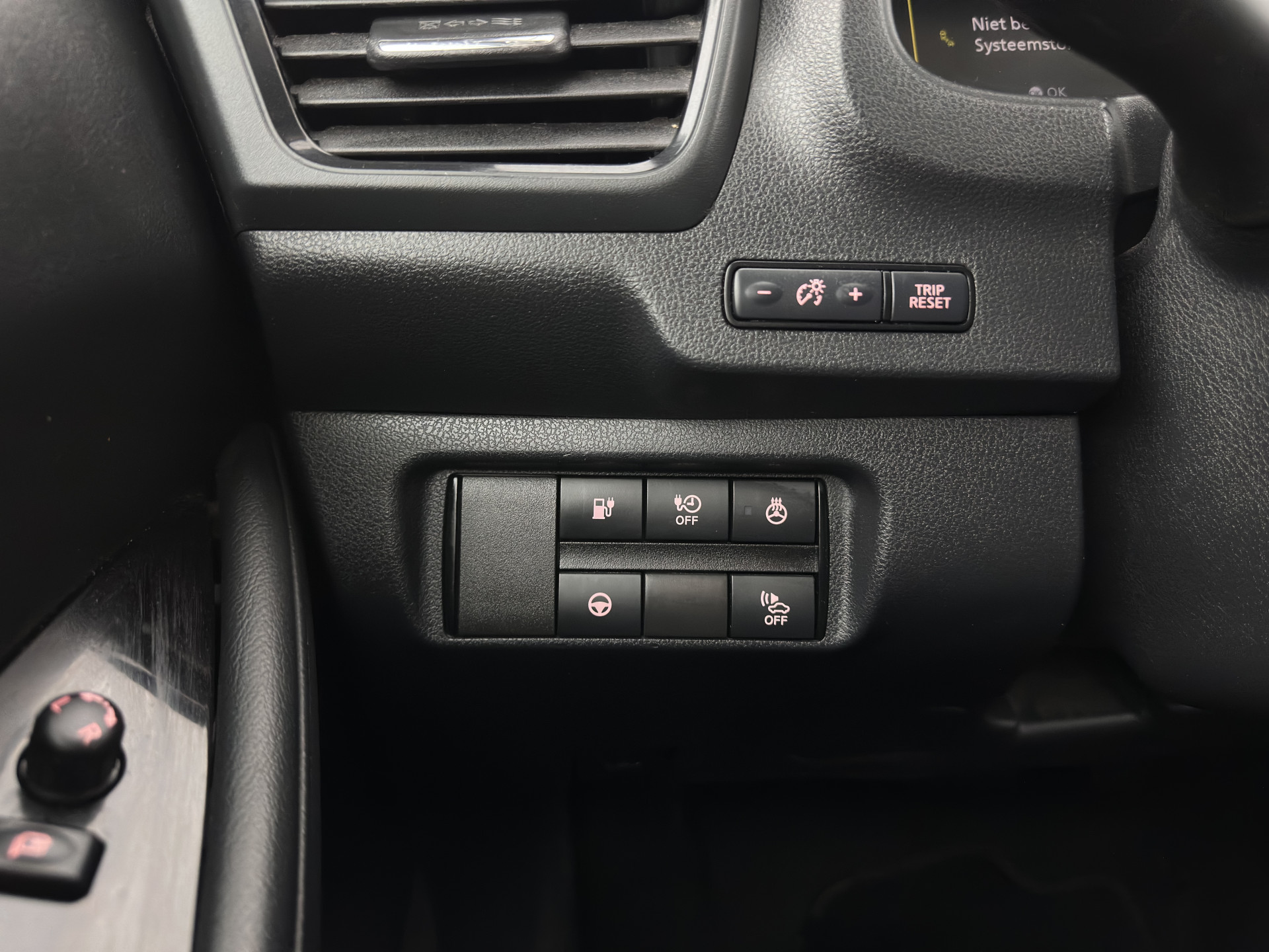 Nissan LEAF Tekna 40 kWh (SOH-83%) (INCL-BTW) *Aut.*LEATHER | FULL-LED | BOSE-AUDIO | TOPVIEW | DAB | KEYLESS | NAVI-FULLMAP | DAB | HEATED-COMFORTSEATS | PRIVACY-GLASS | ADAPTIVE-CRUISE | 17''ALU*