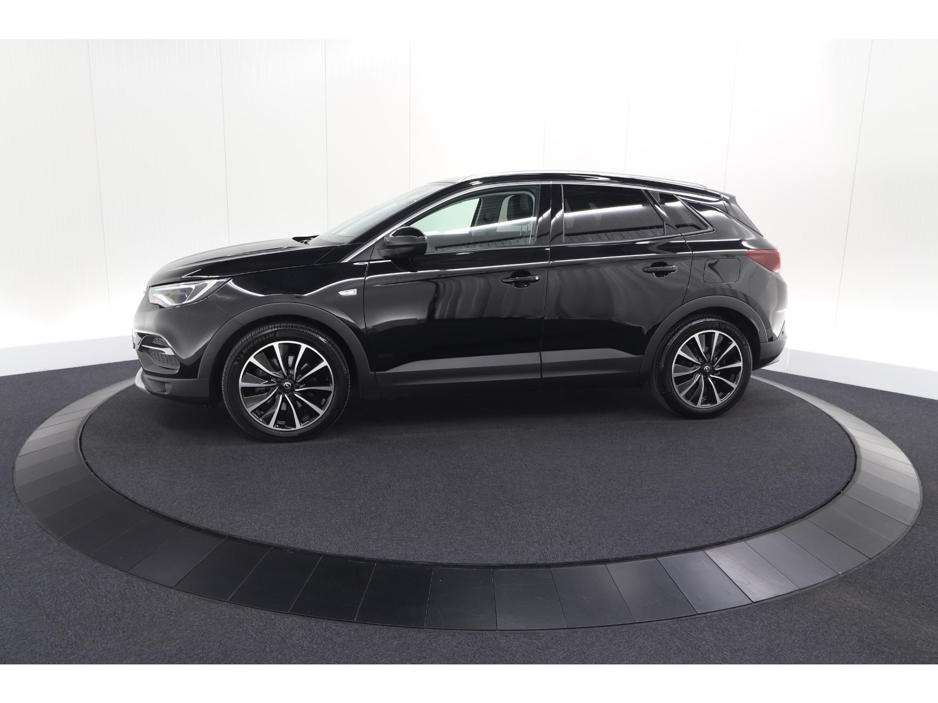 Opel Grandland X 1.6 Turbo 300 Hybrid4 Ultimate | Trekhaak | 360 Camera | Adaptieve Cruise Control | Elektrische Kofferklep