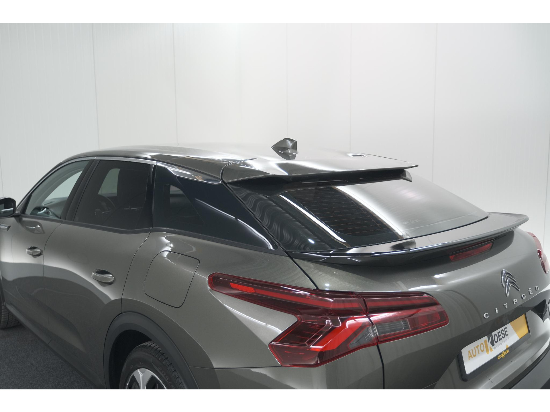 Citroen C5 X 1.6 Plug-in Hybrid 225 Business | Parkeersensoren | Navigatie | Apple Carplay
