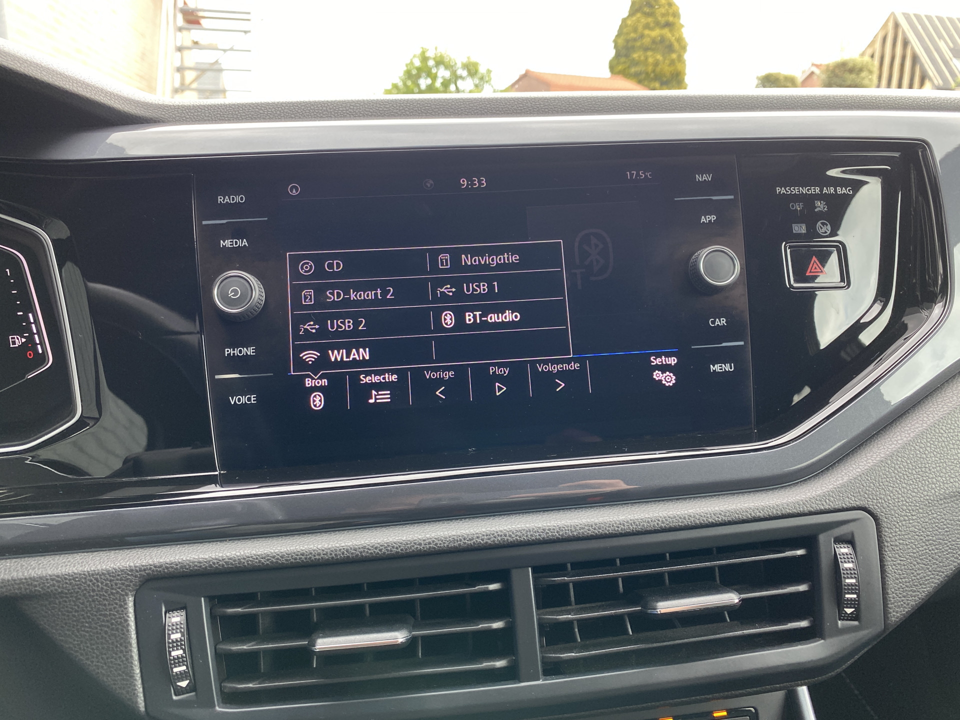 Volkswagen Polo 1.0 TSI R Line 116 pk AUT. | 1e eigenaar | 2x R Line | navigatie | virtual cockpit | stoelverwarming | sportstoelen