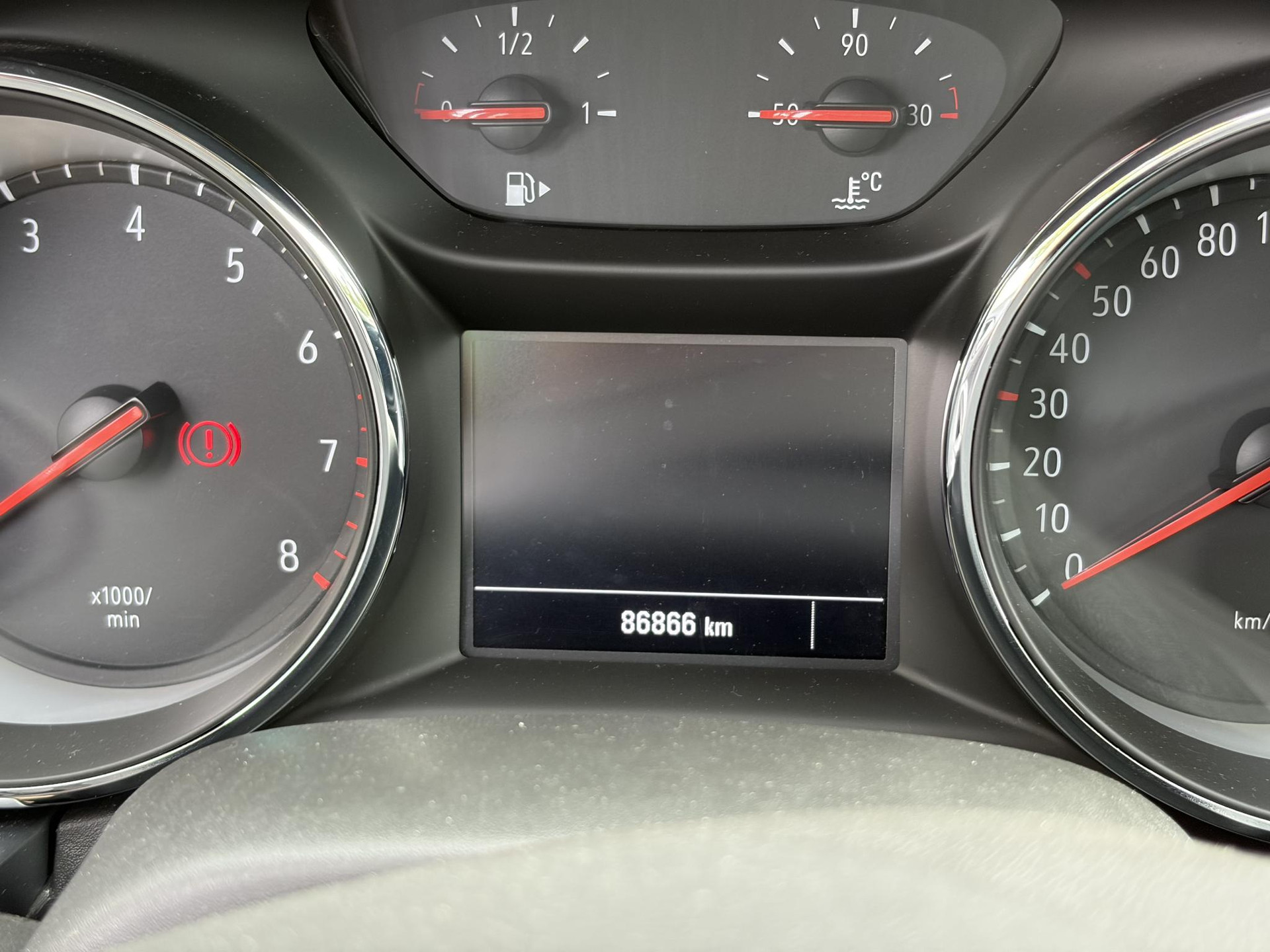 Opel Astra Sports Tourer 1.2 Business Executive ✓1e Eigenaar✓146pk✓Camera✓Trekhaak✓Carplay✓Airco✓Cruise✓Pdc V+A✓Lm velgen✓Comfortstoelen✓6 Bak✓N.A.P✓Nieuwe Apk bij Aflevering