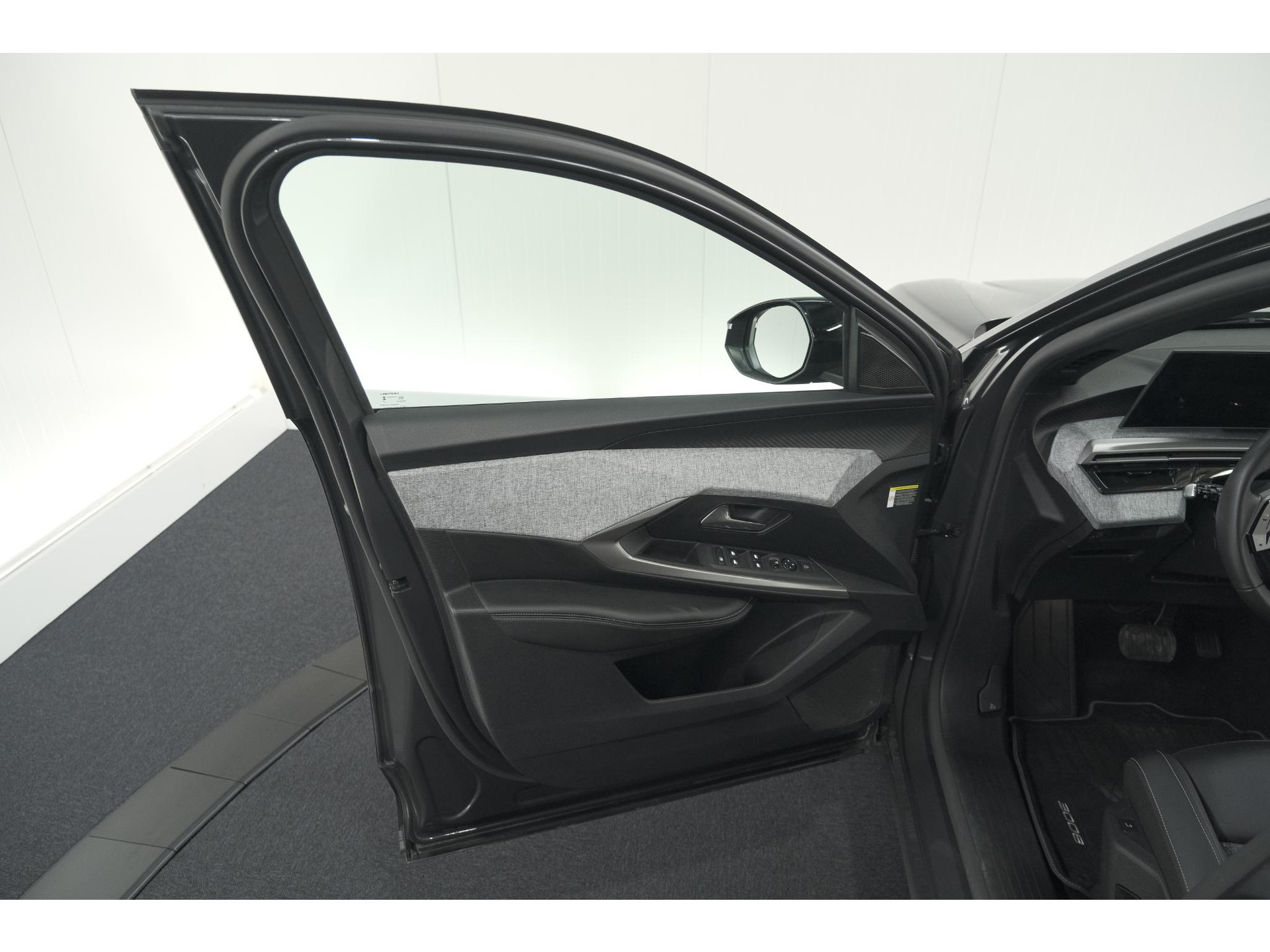 Peugeot 3008 1.2 Hybrid 136 e-DSC6 Allure | Camera | Stoelverwarming | Navigatie | Apple Carplay