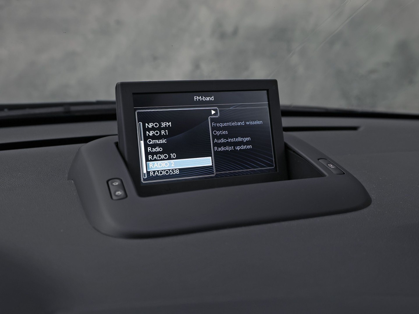 Peugeot 3008 1.2 PureTech Sport (PANORAMADAK, NAVIGATIE, CLIMATE, GETINT GLAS, SPORTSTOELEN, CRUISE, PARKEERSENSOREN, NIEUWSTAAT)