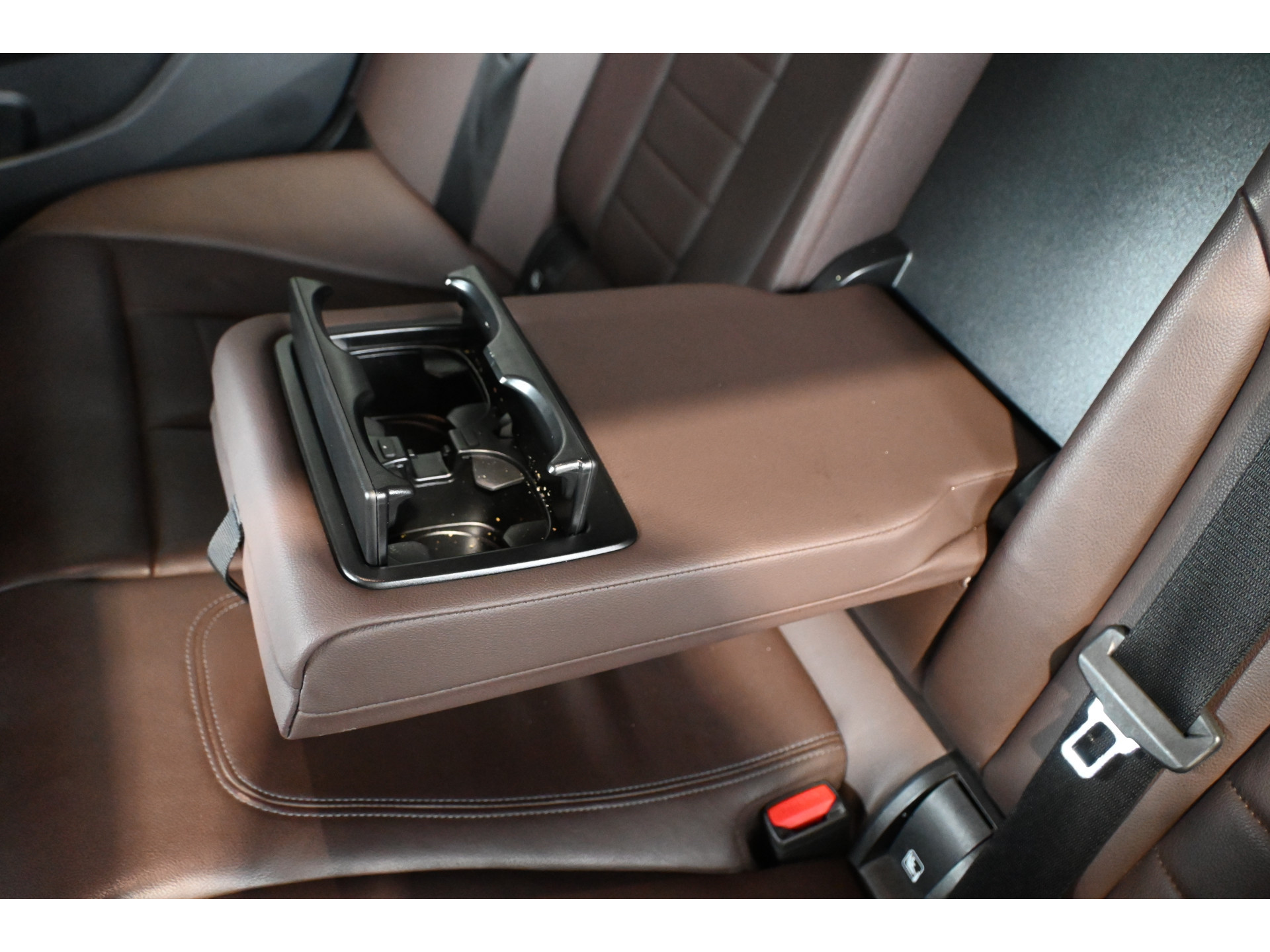 BMW 3-serie Touring 320e M-Sport Clima Cruise CarPlay LED Leder Navigatie 100% Onderhouden! Inruil Mogelijk!