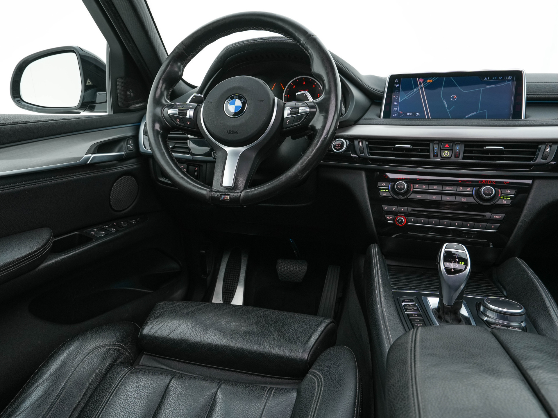 BMW X6 xDrive30d High Executive M-Sport-Pack Aut. *PANO |  FULL-LEATHER | BLIND-SPOT | FULL-LED | HARMAN/KARDON-AUDIO | ADAPTIVE-CRUISE | SHIFT-PADDLES | HEAD-UP | SURROUND-VIEW | MEMORY-PACK | NAVI-FULLMAP | KEYLESS | ECC | PDC | 20''A