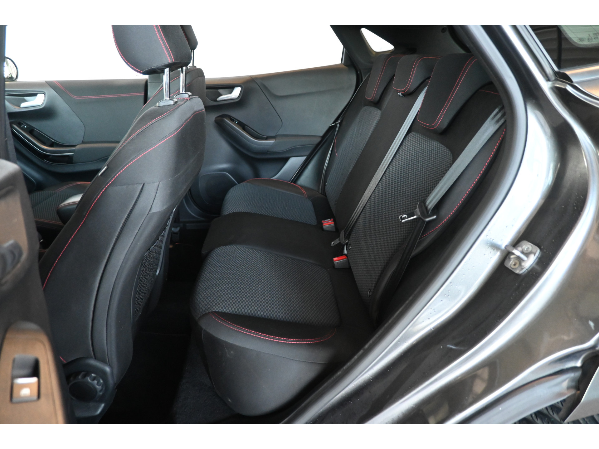 Ford Puma 1.0 EcoBoost Hybrid ST-Line X Adaptieve Cruise Clima Stoel / Stuurverwarming PDC CarPlay 100% Ondehrouden! Inruil Mogelijk!