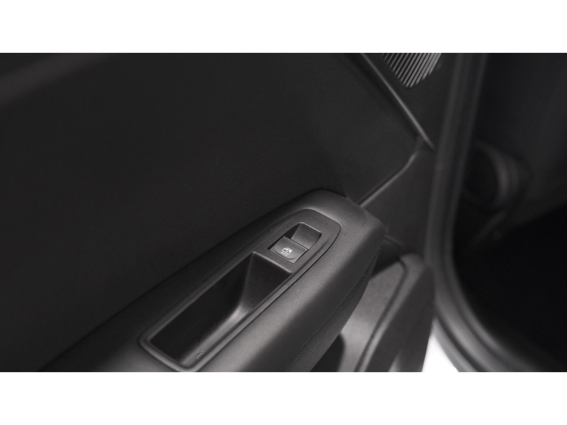 Renault Captur TCe 90 Evolution | Parkeersensoren | Apple Carplay | Climate Control | Stoelverwarming