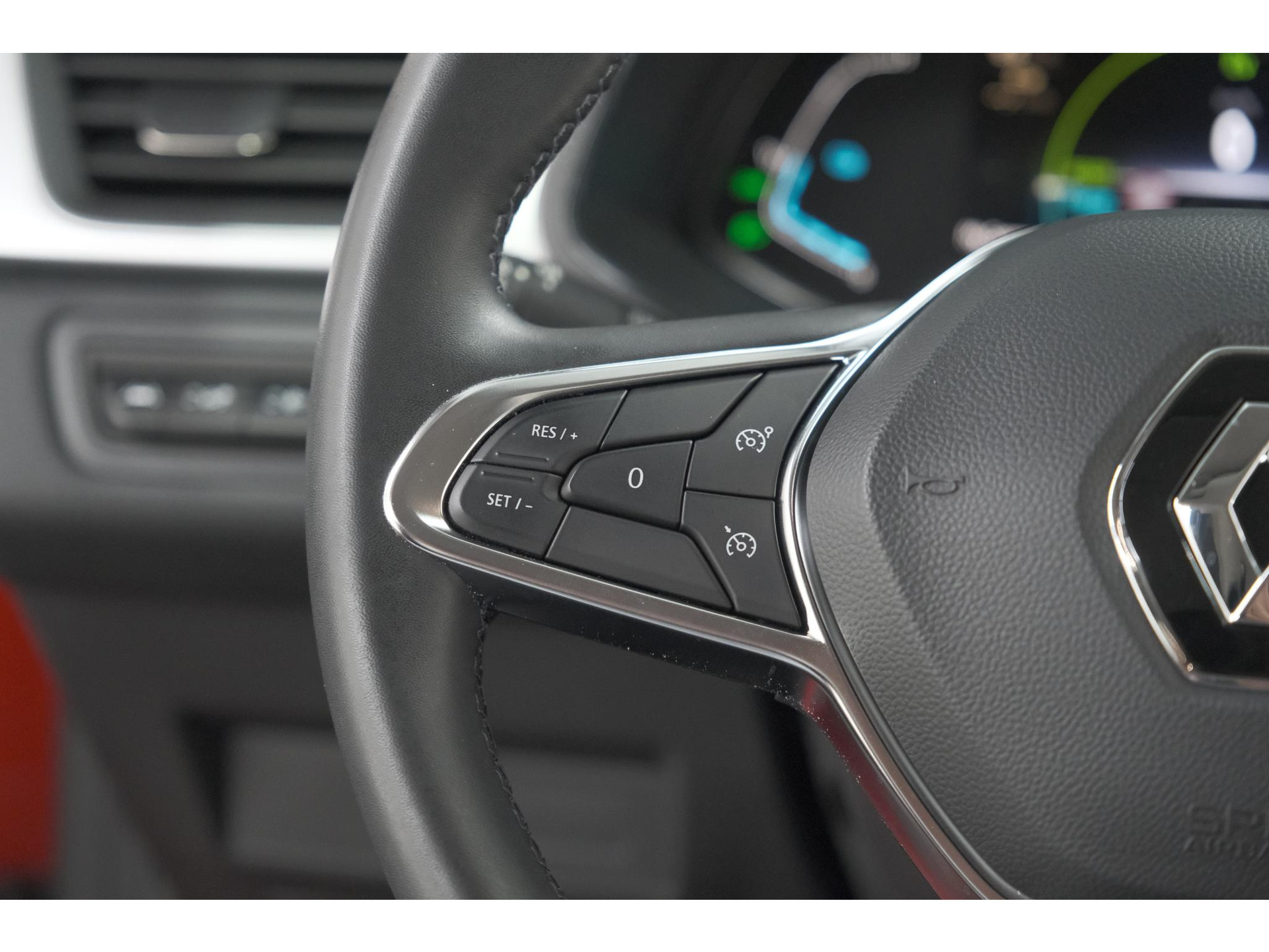Renault Captur 1.6 E-Tech Full Hybrid 145 Techno | Navigatie | Camera | Parkeersensoren | Apple Carplay