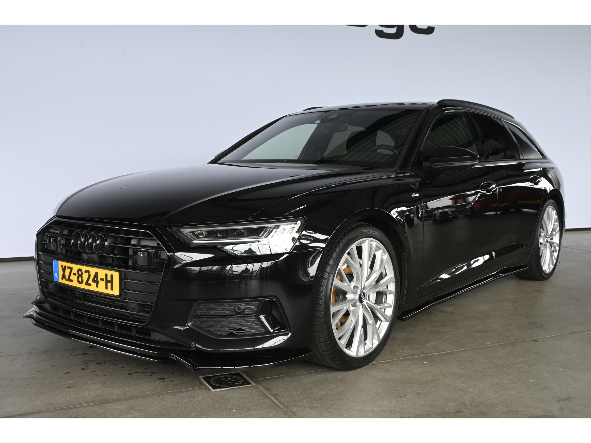 Audi A6 Avant 50 TDI quattro Design S-Line Maxton pakket Pano Matrix LED Luchtvering Virtual Head-Up 21 inch VOLL Rijklaarprijs! Inruil Mogelijk!