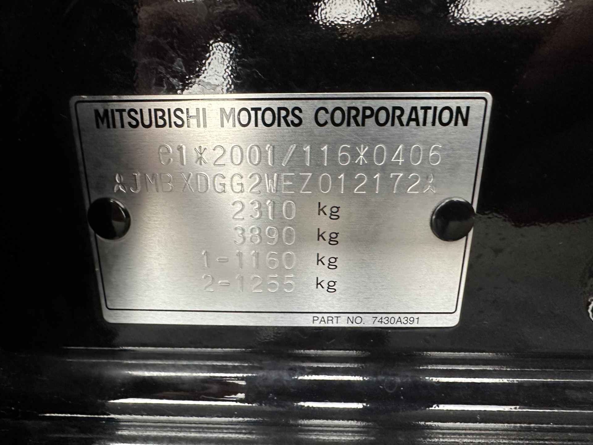 Mitsubishi Outlander 2.0 PHEV Instyle+ (Plug-In) Aut.* FULL-LEATHER | XENON | NAVI-FULLMAP | KEYLESS | CAMERA | HEATED-COMFORTSEATS | ECC | SHIFT-PADDELS | PDC | CRUISE | DAB | TOWBAR | PRIVACY-GLASS | LANE-ASSIST | 18'' ALU*