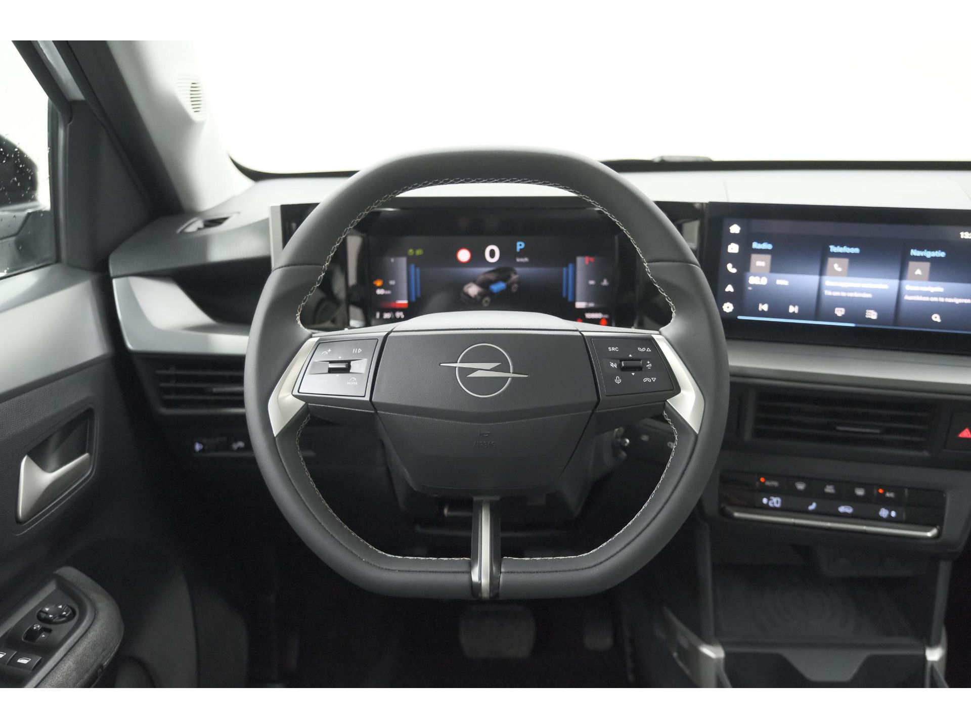 Opel Frontera 1.2 Turbo Hybrid 145 GS | 7 Zitplaatsen | Camera | Dodehoekdetectie | Navigatie