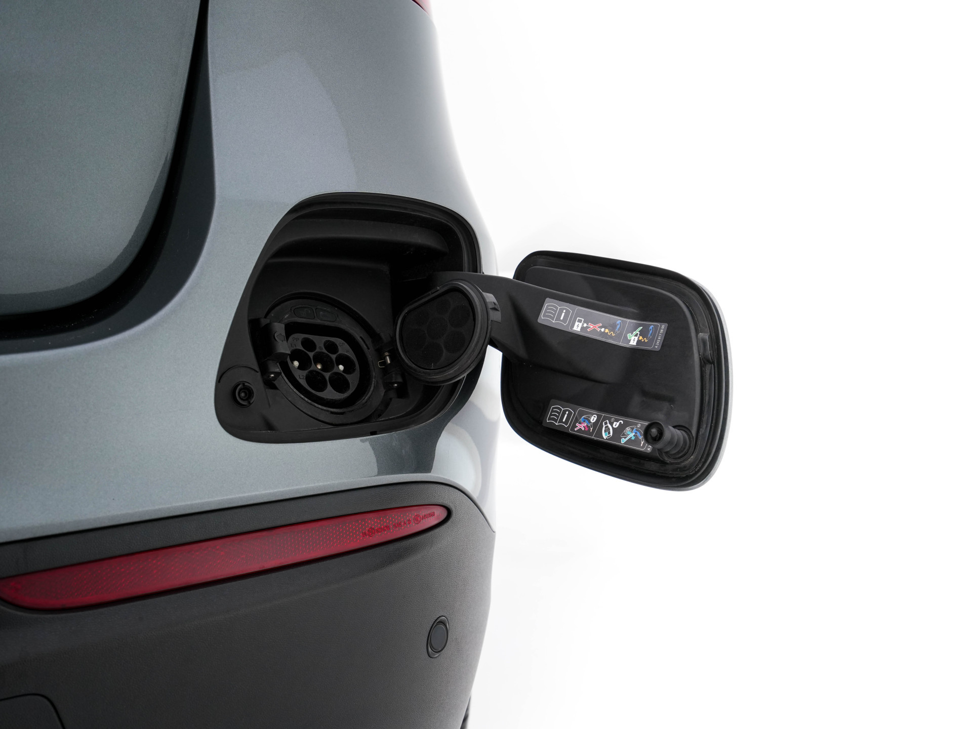 Mercedes-Benz GLC-klasse 350e 4MATIC Premium Plus Plug-in Aut. *LEATHER | FULL-LED | BLIND-SPOT | HEATED-SPORTSEATS | CAMERA | KEYLESS | AIR-SUSPENSION | ADAPTIVE-CRUISE | PRIVACY-GLASS | NAVI-FULLMAP | 20''ALU*