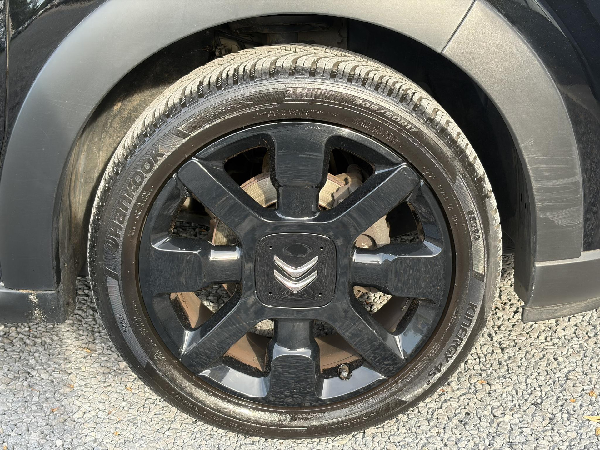 Citroen C3 1.2 PureTech Shine ✓2e Eigenaar✓Camera✓Carplay✓Navi✓Trekhaak✓Pdc✓Clima✓Cruise✓17''Lm velgen✓Rijstrooksensor✓N.A.P✓Apk tot 04-2027