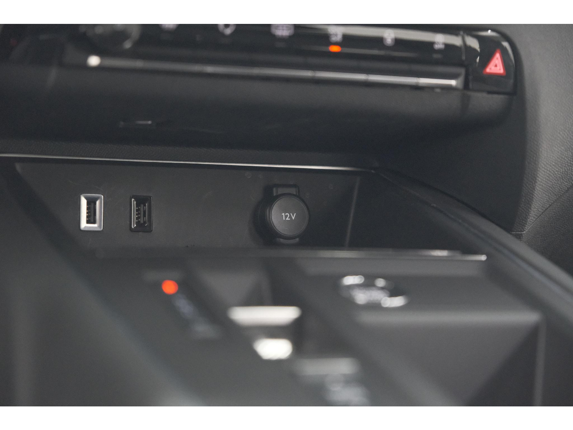 Citroen C5 Aircross Hybrid 136 e-DCS7 Plus | Camera | Navigatie | Parkeersensoren | Apple Carplay