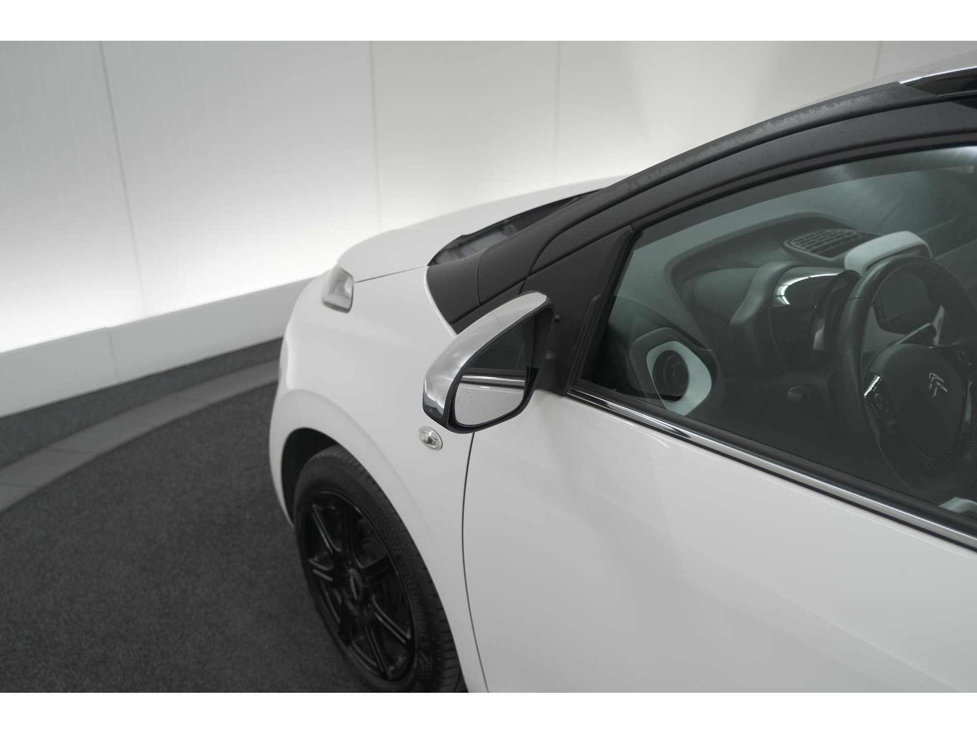 Citroen C1 1.0 VTi Feel | Camera | Apple Carplay | Airco | 5 Deurs